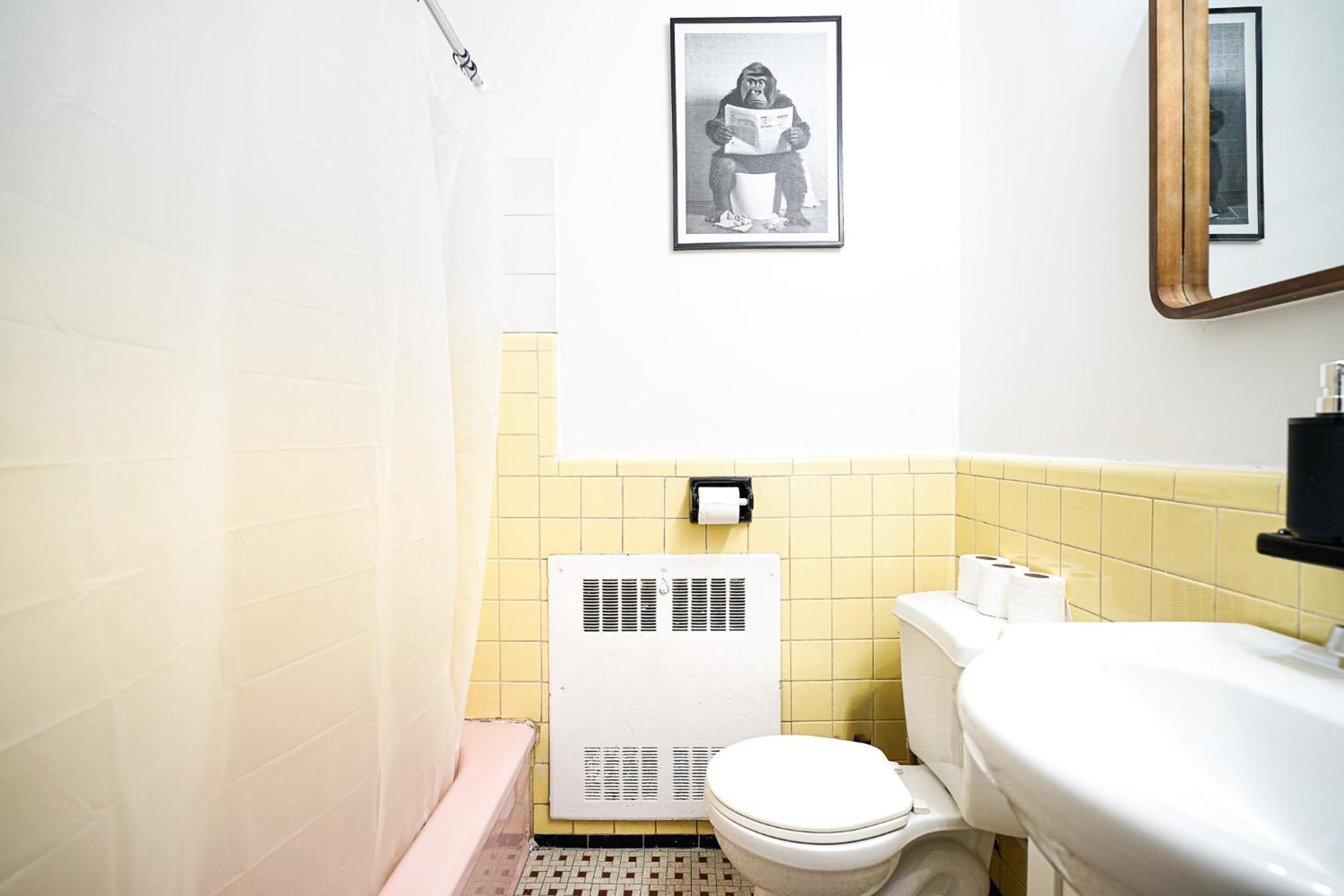 Moderne A Mcgill Parking Gratuit Apartment