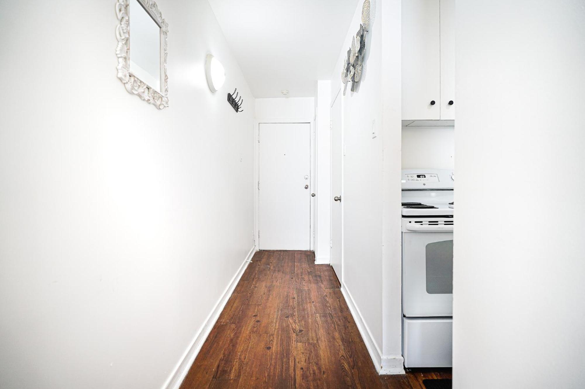 Apartment Moderne A Mcgill Parking Gratuit