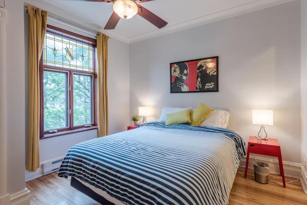 Apartment Cozy Skylight Apartment, Pets Welcome! *
