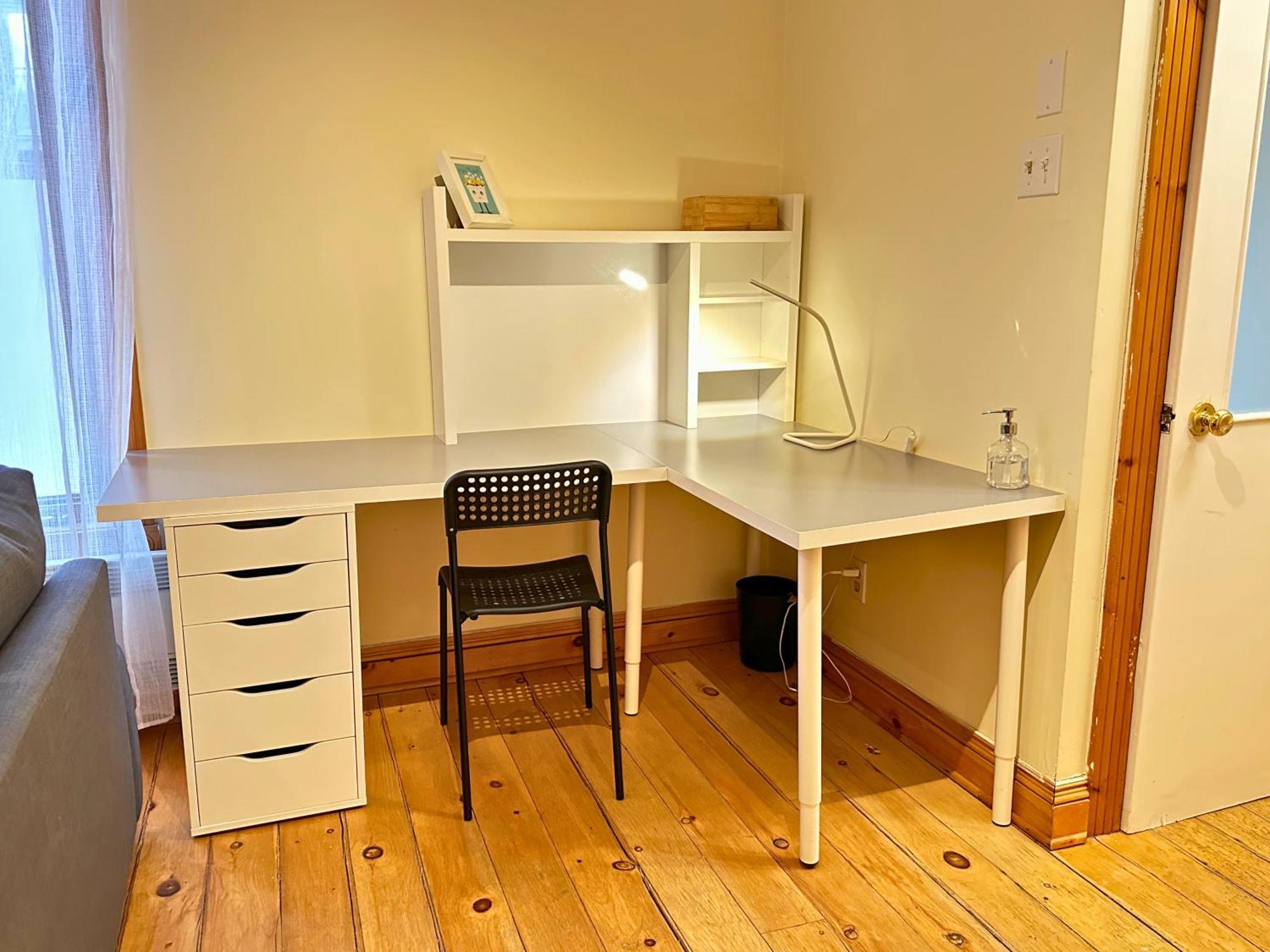 Entire In Plateau - Perfect Location * Montreal