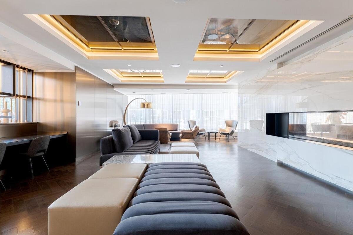 Apartment 3 Bd Penthouse With View