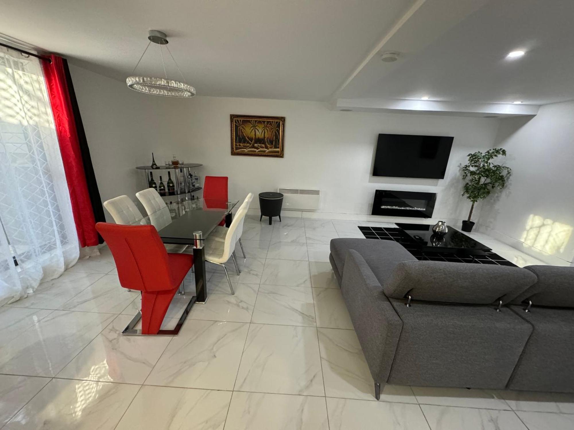 Apartment Rima