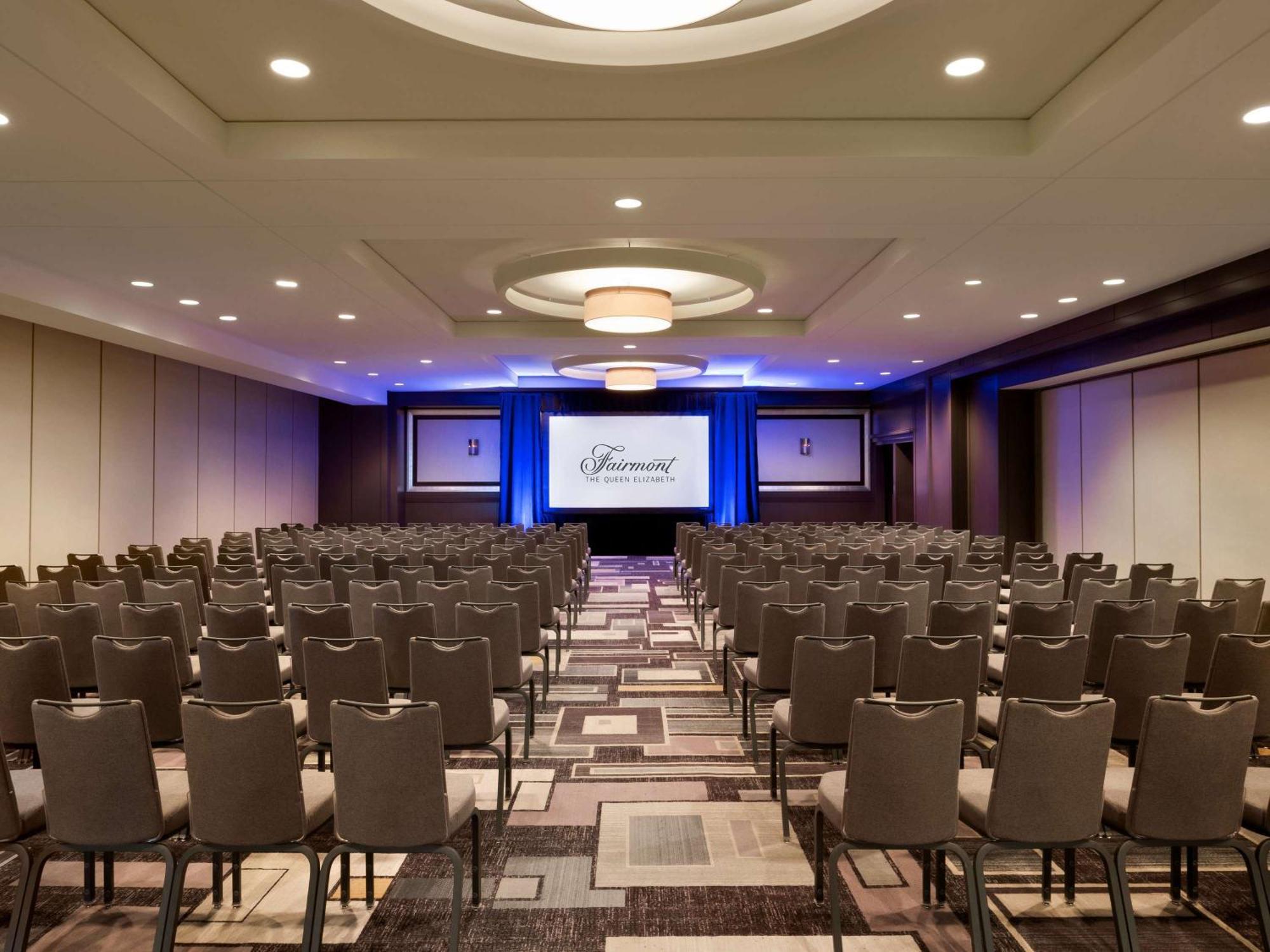 Fairmont The Queen Elizabeth 5* Montreal