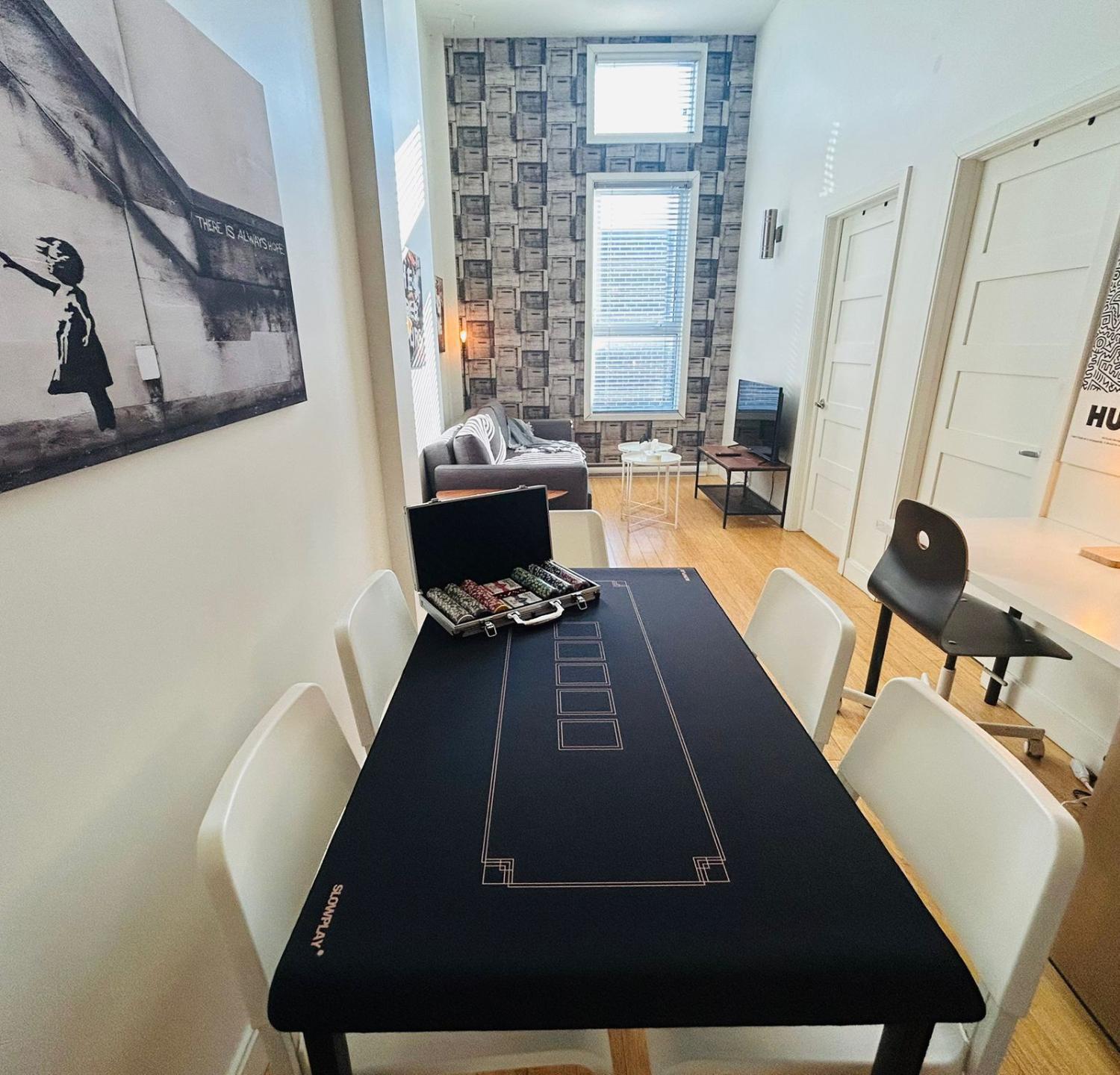 Liv Mtl Main Aparthotel