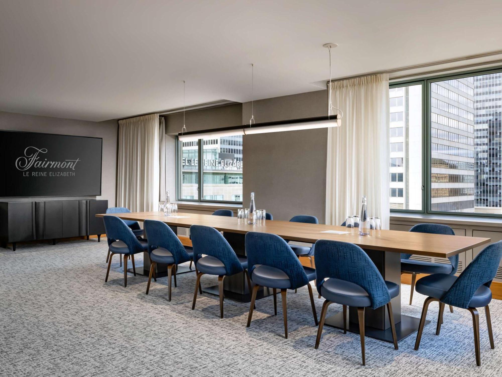 Fairmont The Queen Elizabeth Hotel Montreal