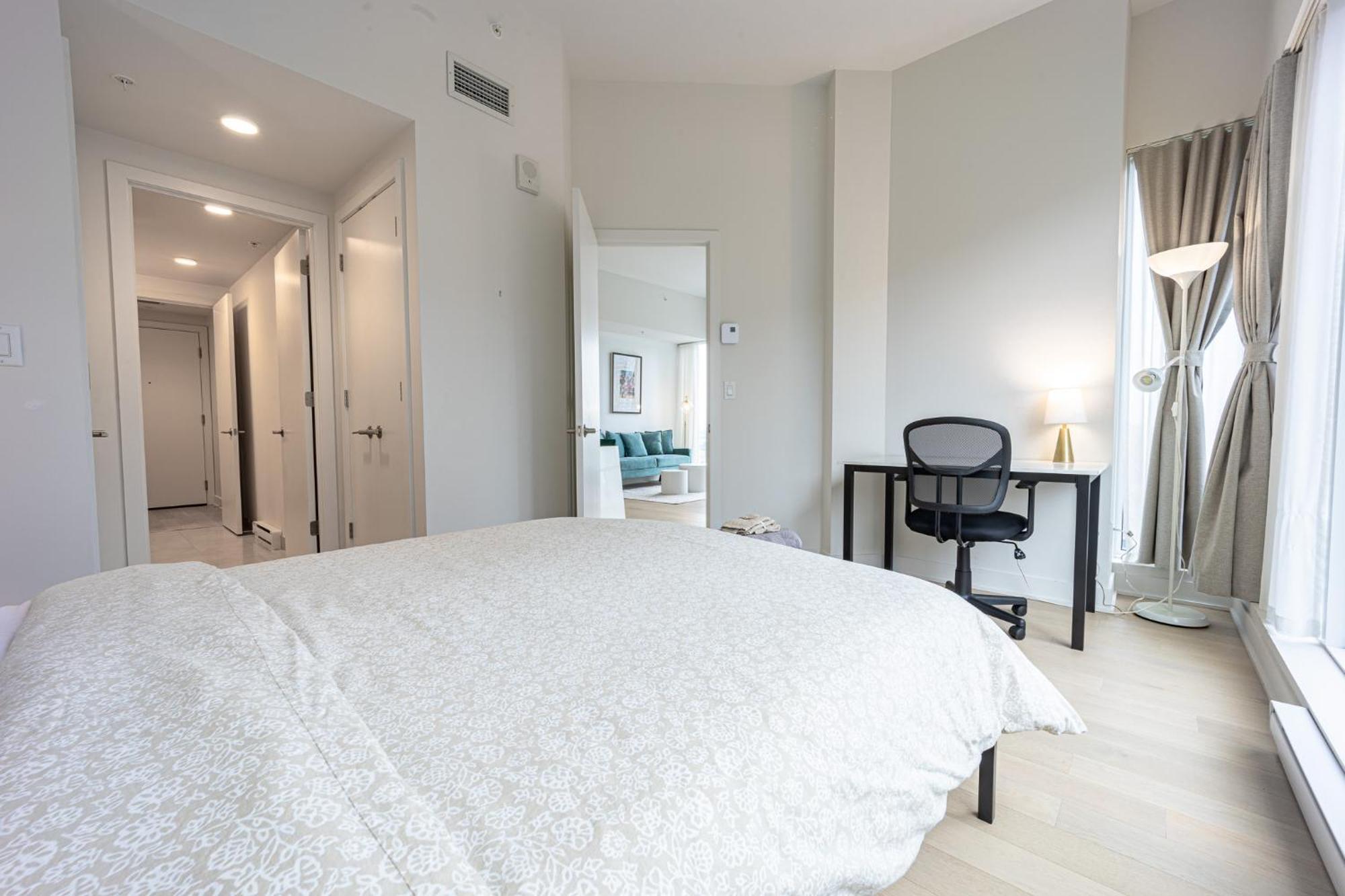 Aaa Location & Spacious 1 Bedroom With Panoramic View On The Apartment Montreal