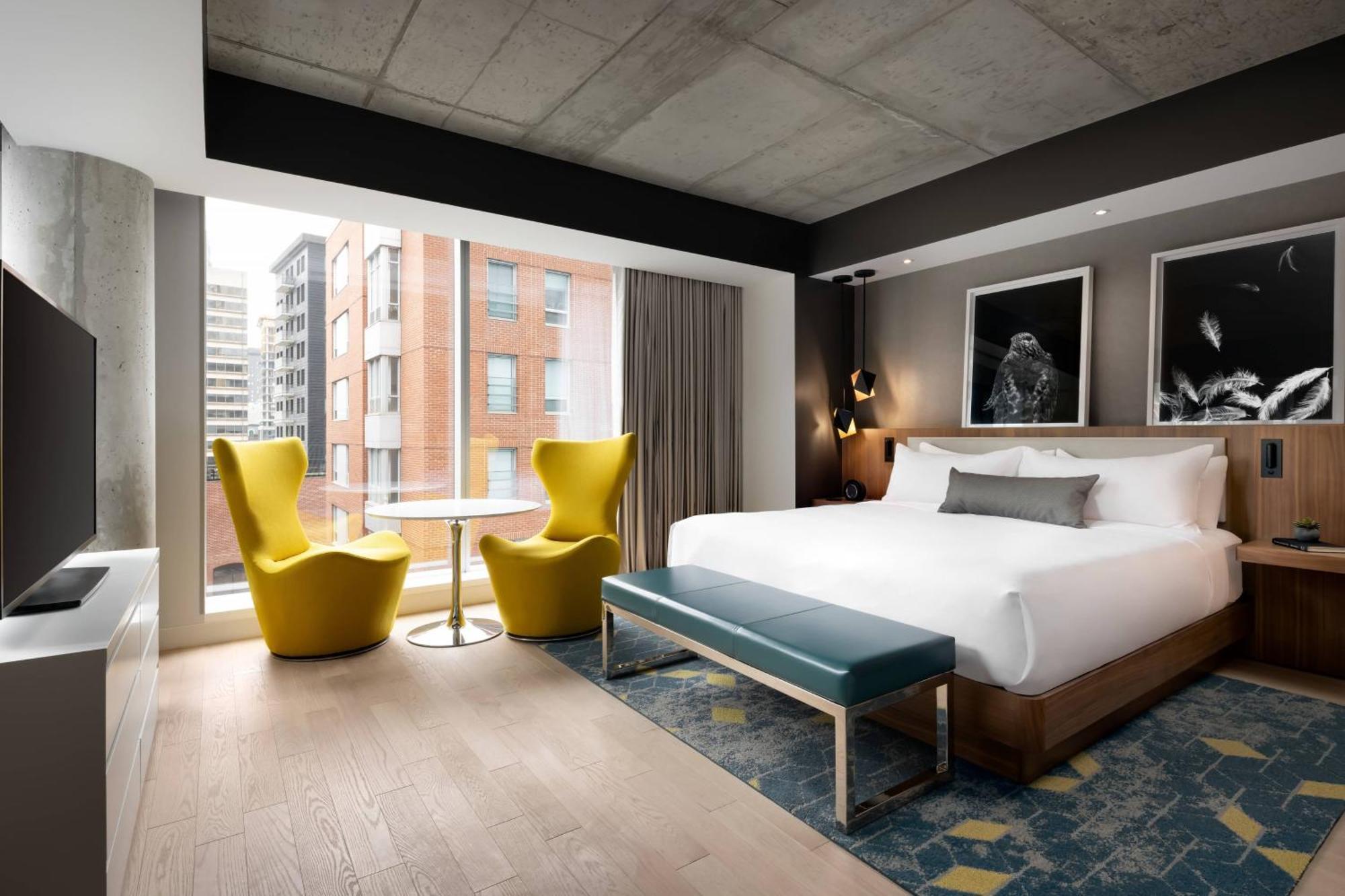 Humaniti Montreal, Autograph Collection Hotel 4*