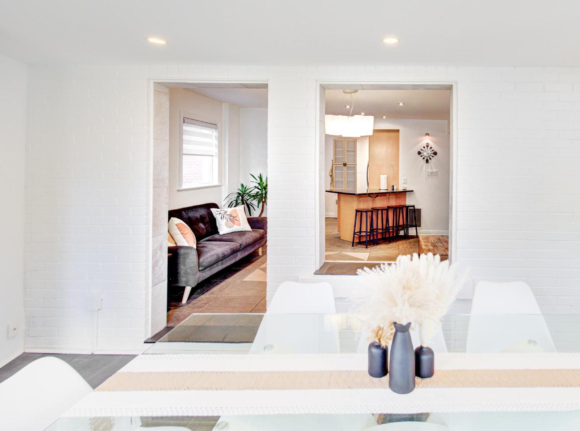 Amazing 4-bedrooms In Homa 20 *