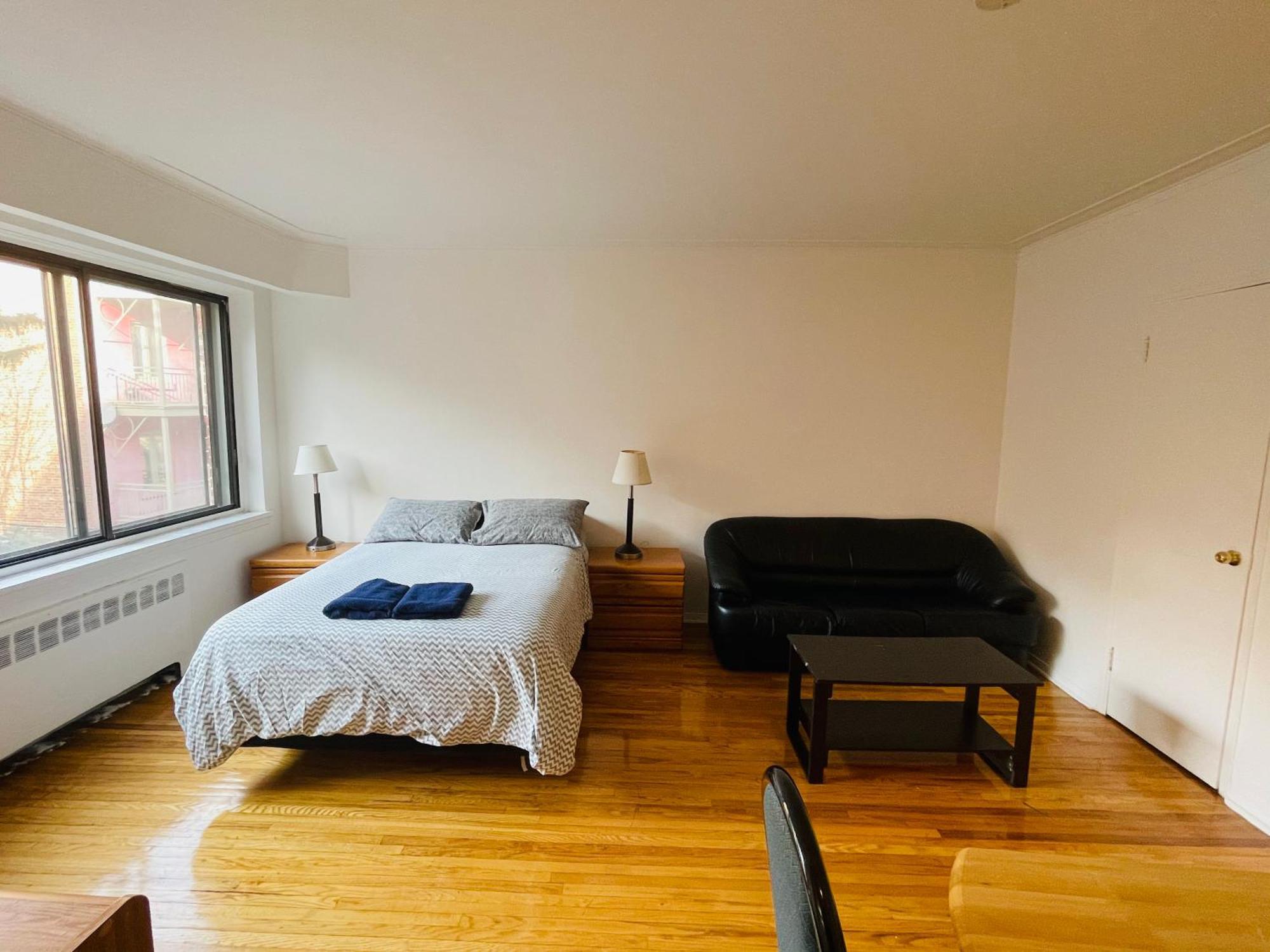 Apartment Stylish Comfortable In The Golden Square Mile