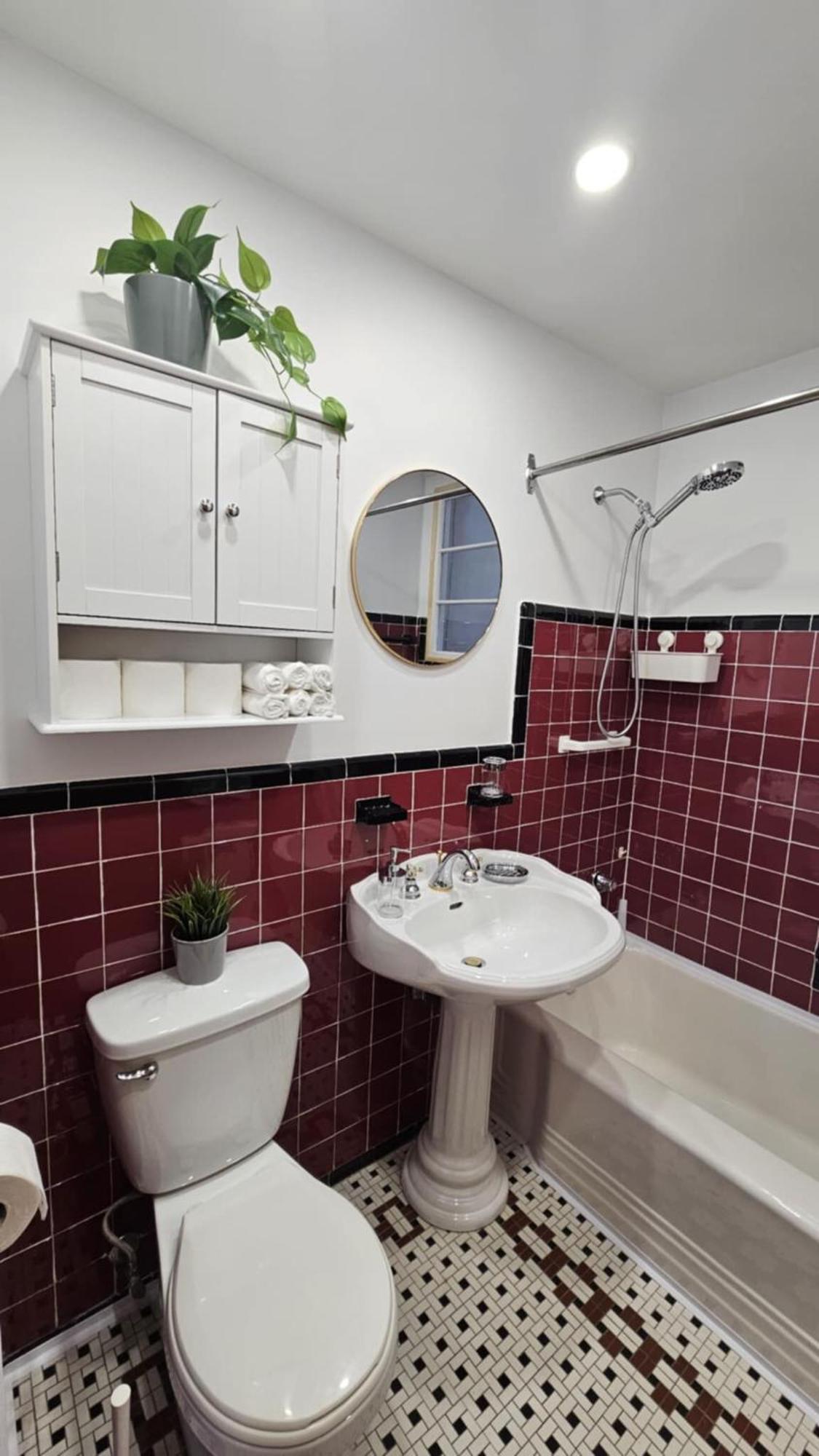 Apartment Magnificent 2br In Montreal, Canada
