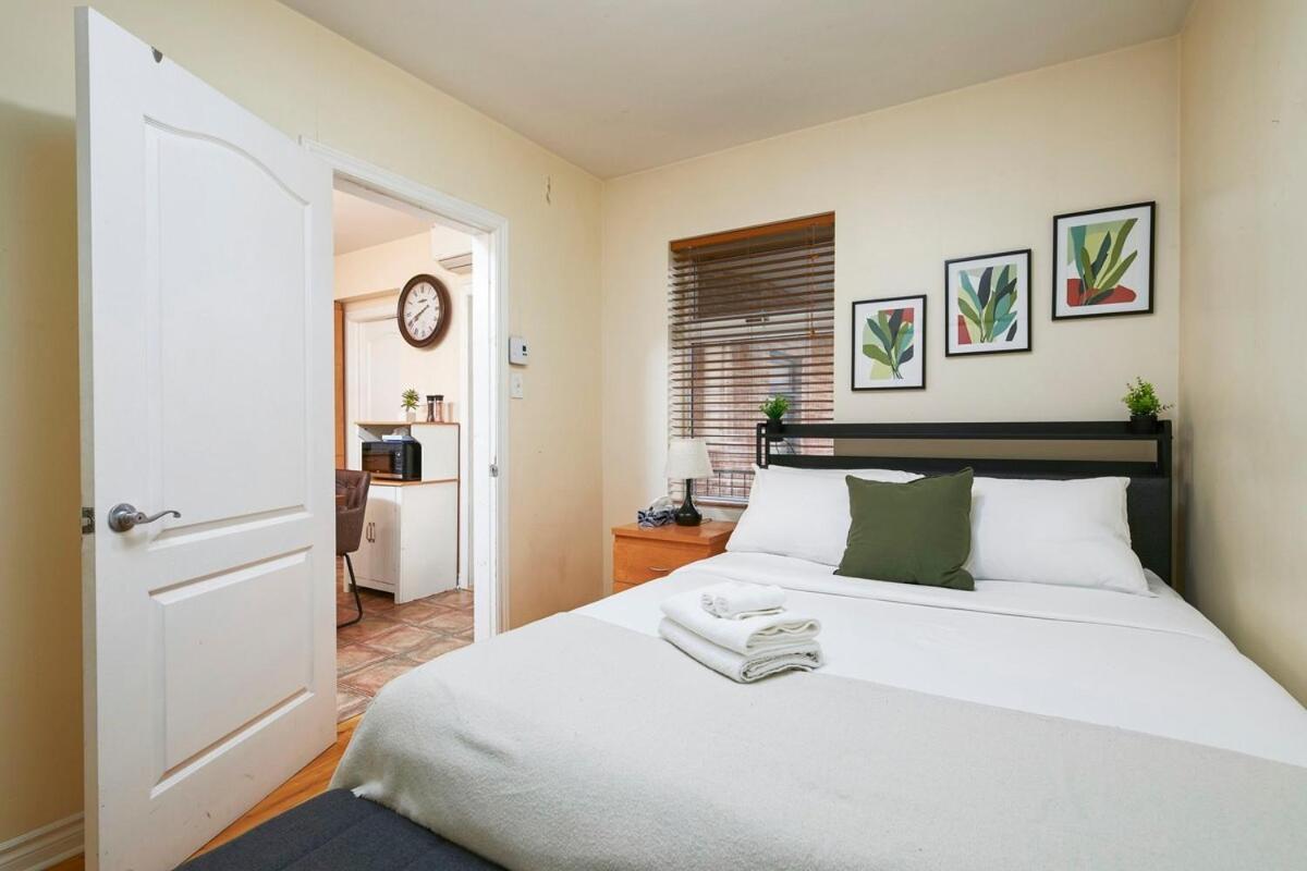 Charming In Prime Location - Plateau Mont Royal Apartment Montreal