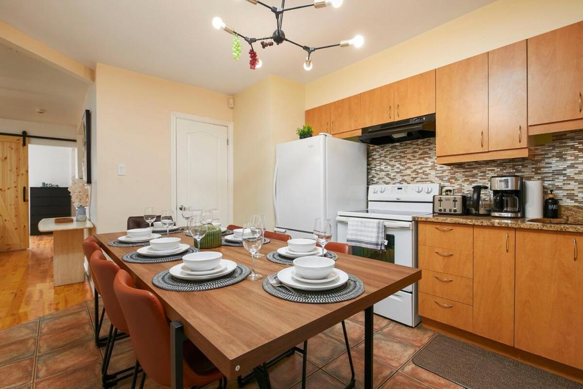 Charming In Prime Location - Plateau Mont Royal Apartment