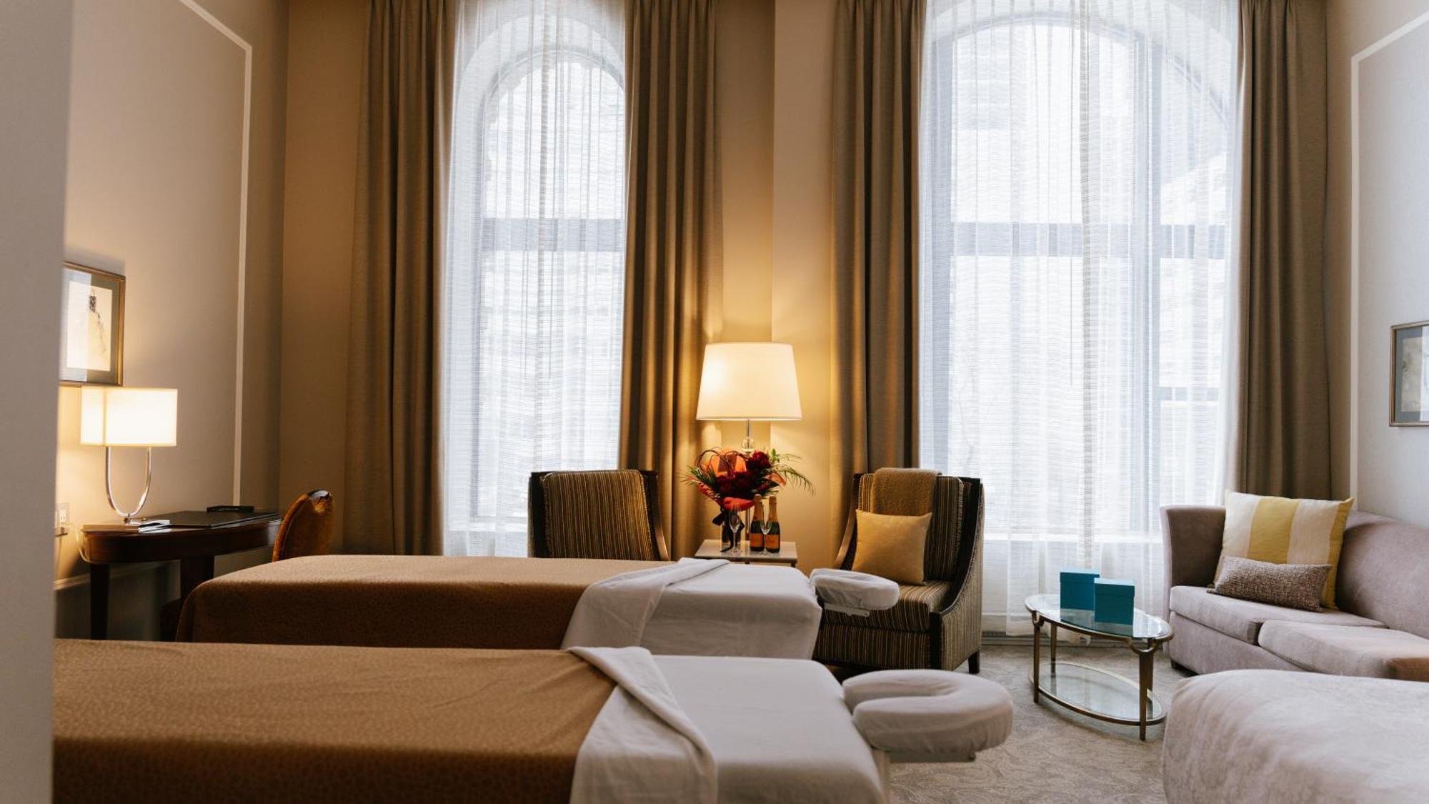 Hotel Birks