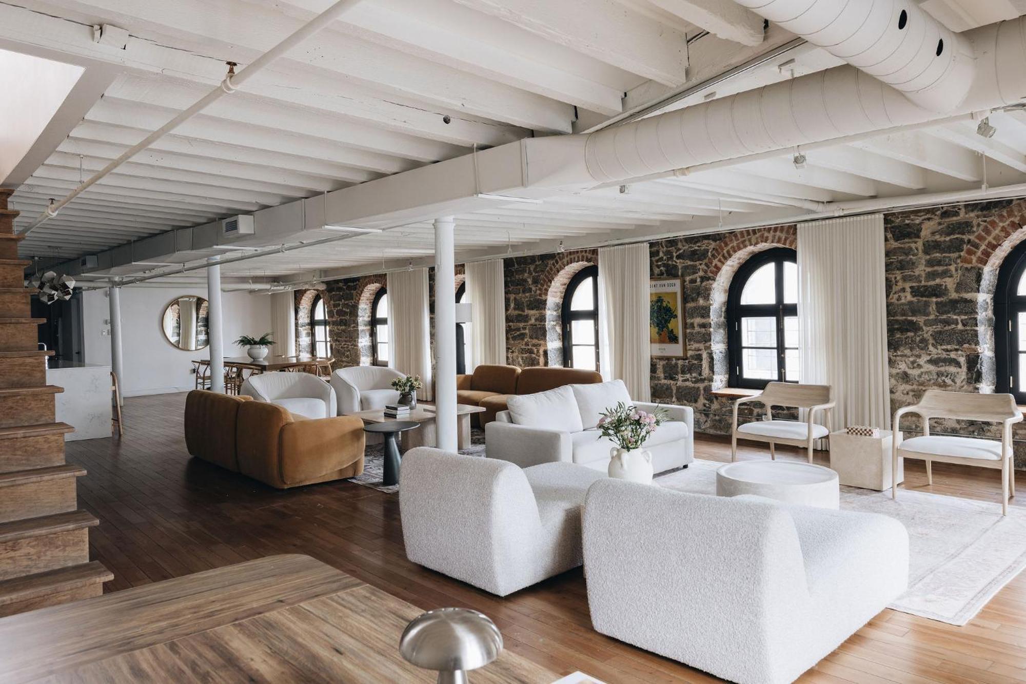 Saint Sulpice Lofts By Bakan - Old Apartment Montreal