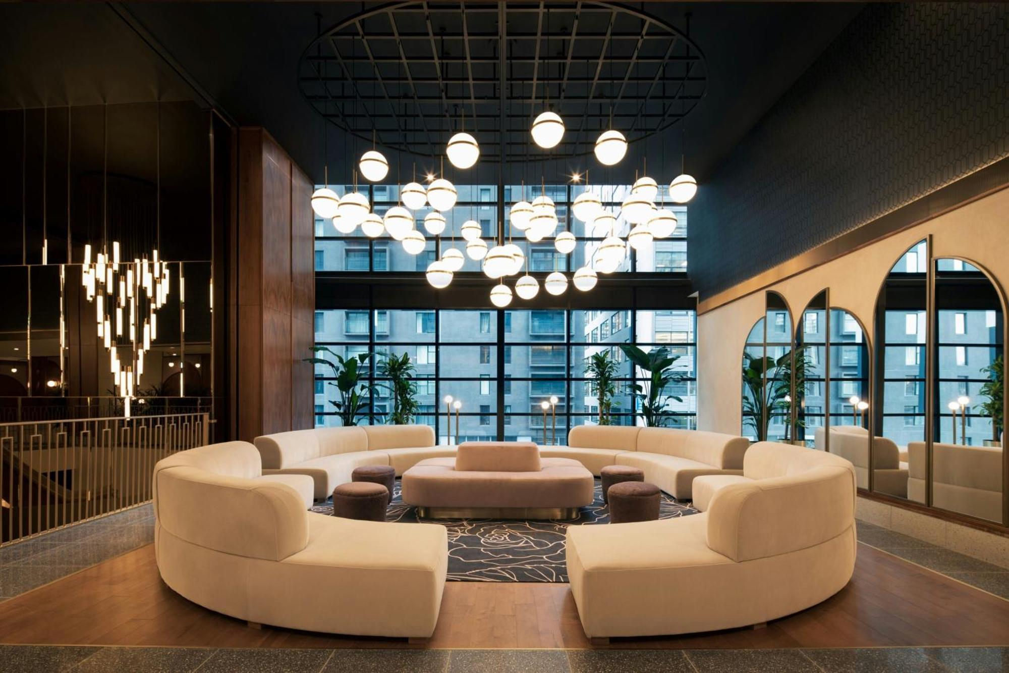 Hotel Honeyrose Hotel, Montreal, A Tribute Portfolio Montreal