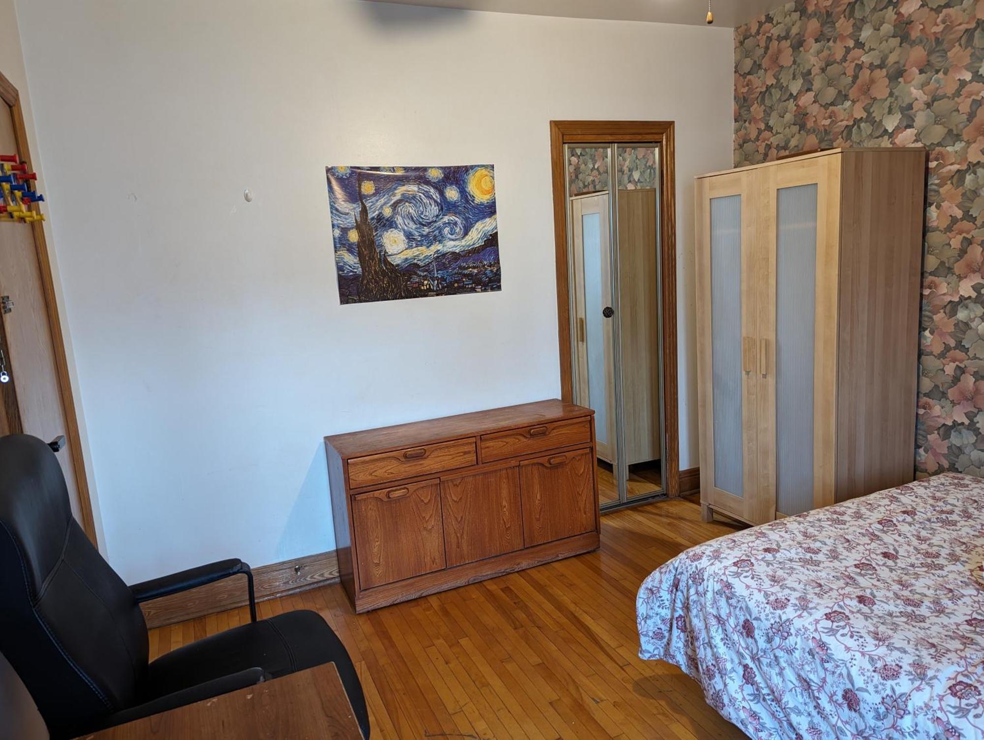 Guest house Bright Near Metro Monk Station With Self Check-in