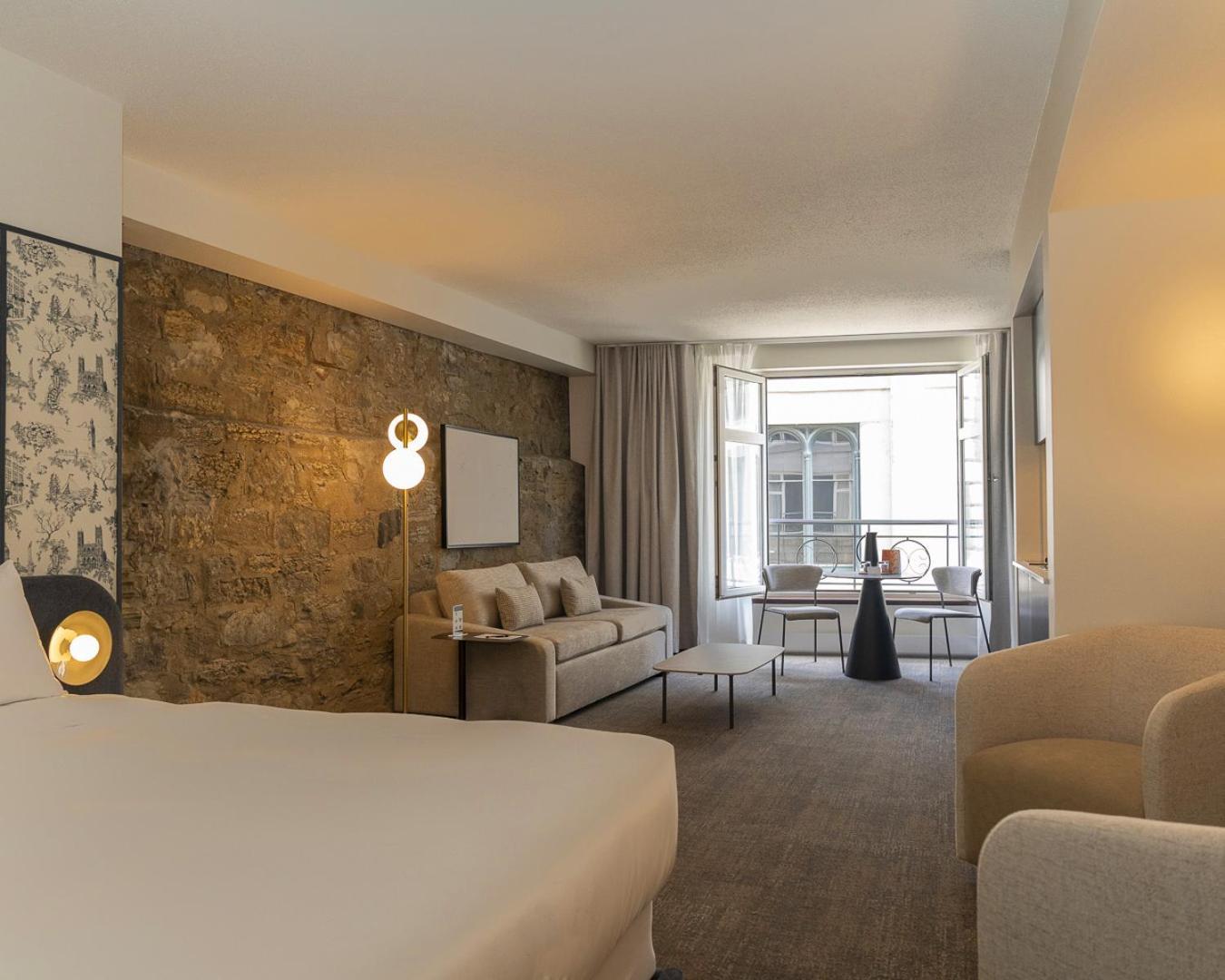 Hotel Saint-sulpice 4*