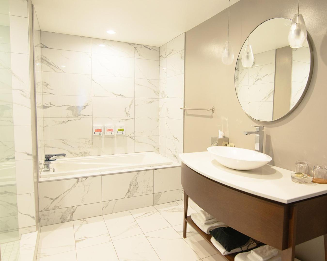 Hotel Saint-sulpice Montreal