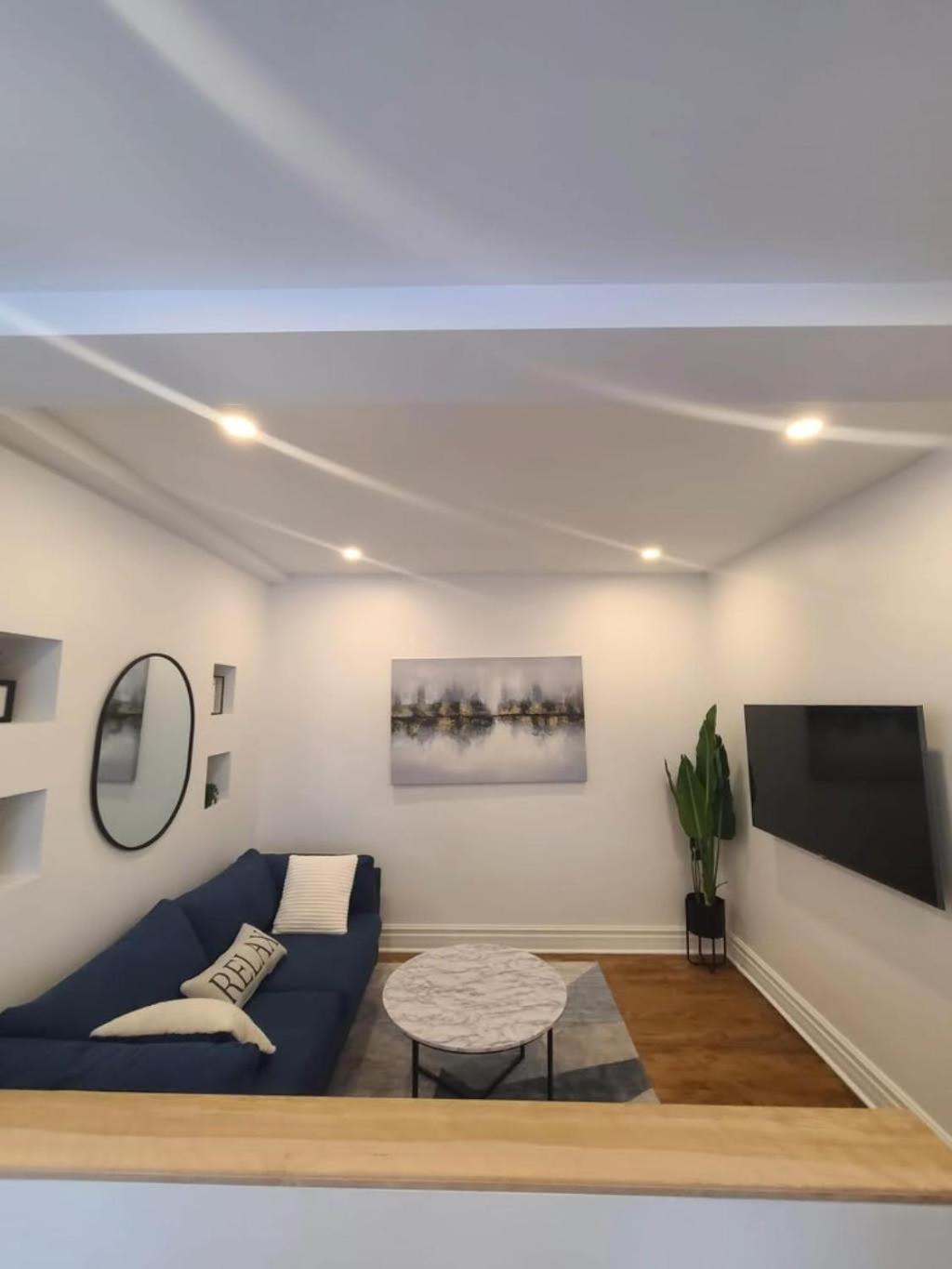Spacious 3br Retreat In Vibrant Montreal, Parks, Dining & Culture Apartment