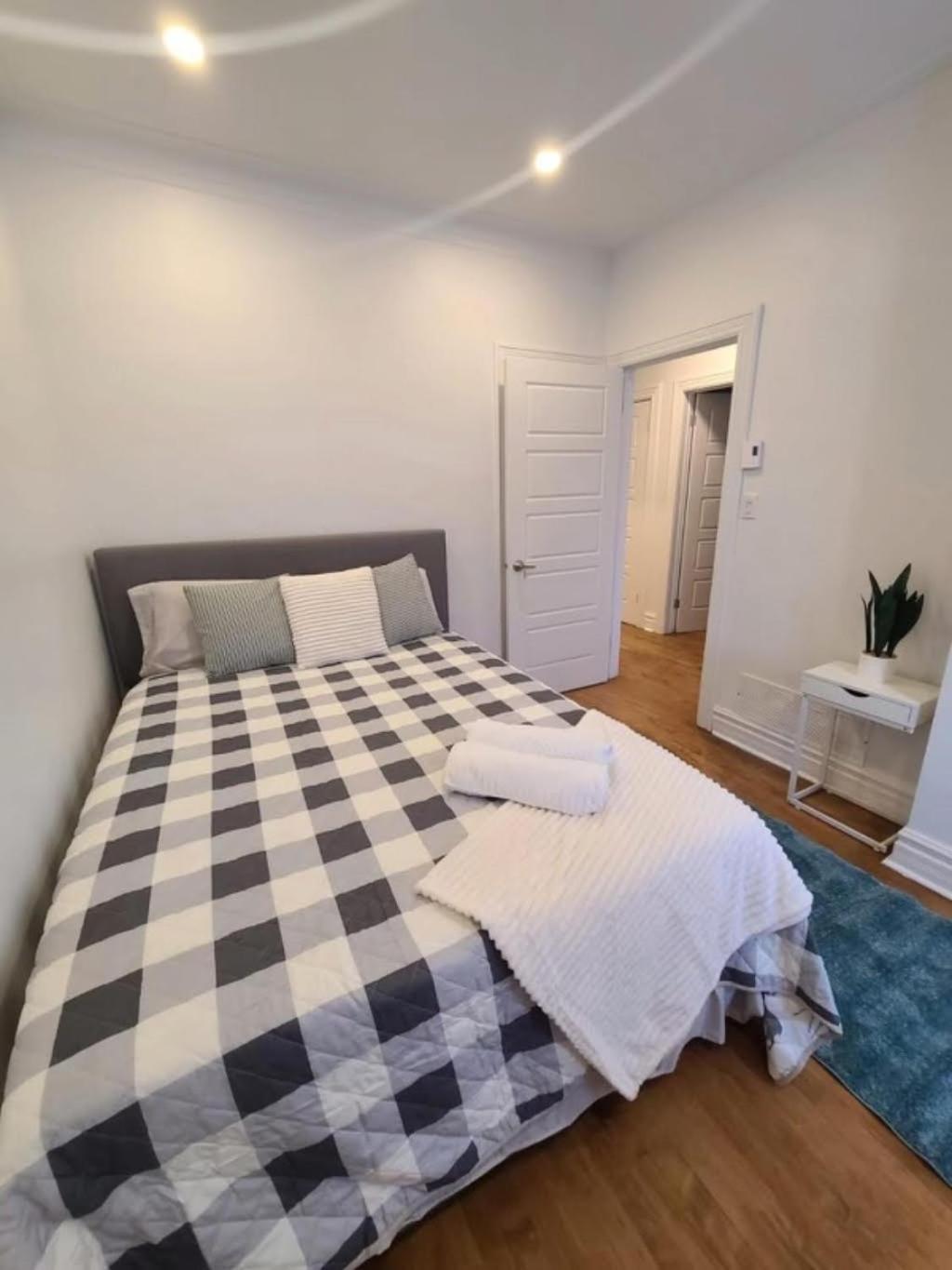 Apartment Spacious 3br Retreat In Vibrant Montreal, Parks, Dining & Culture