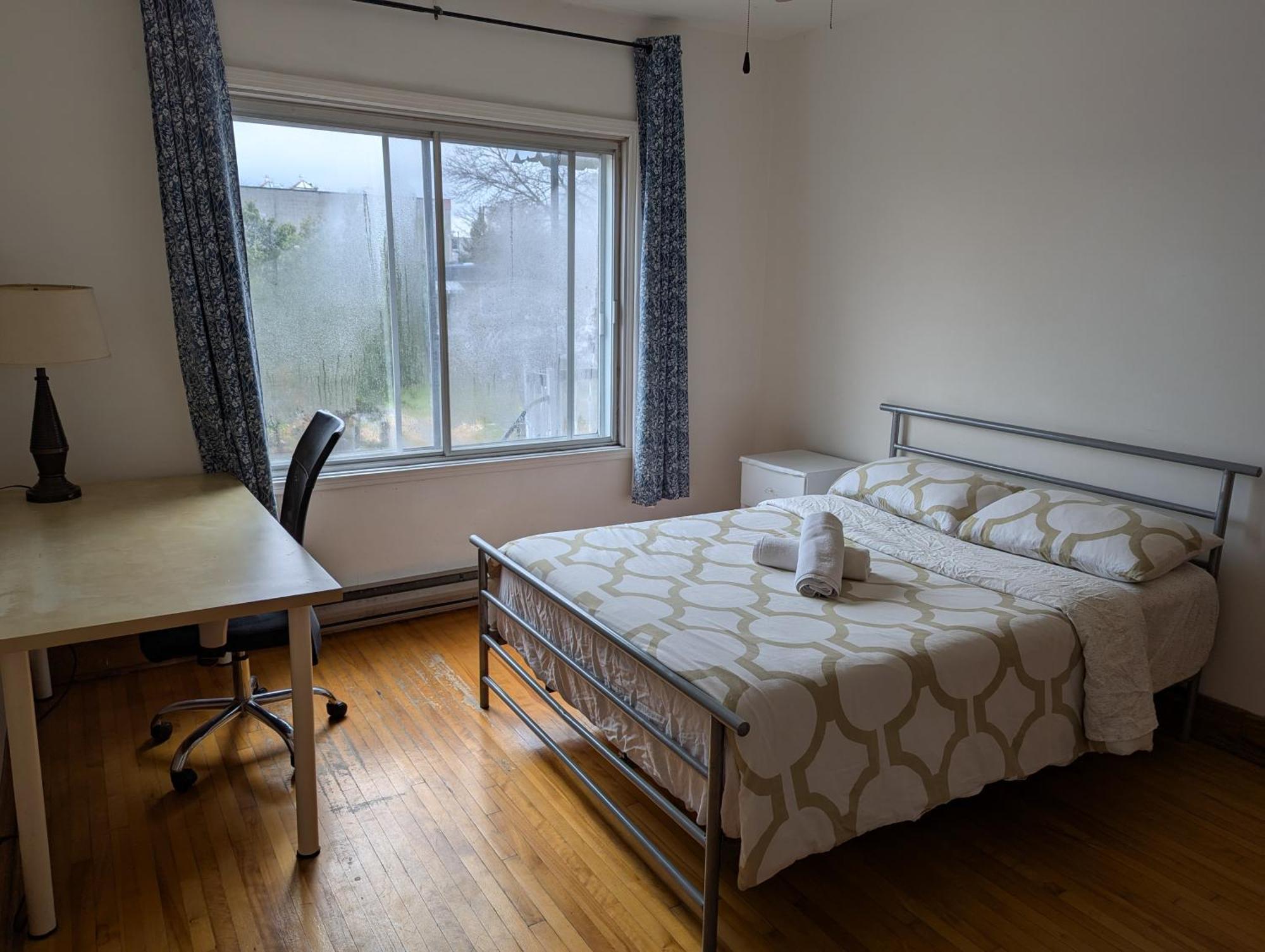 Guest house Bright Near Metro Monk Station With Self Check-in *