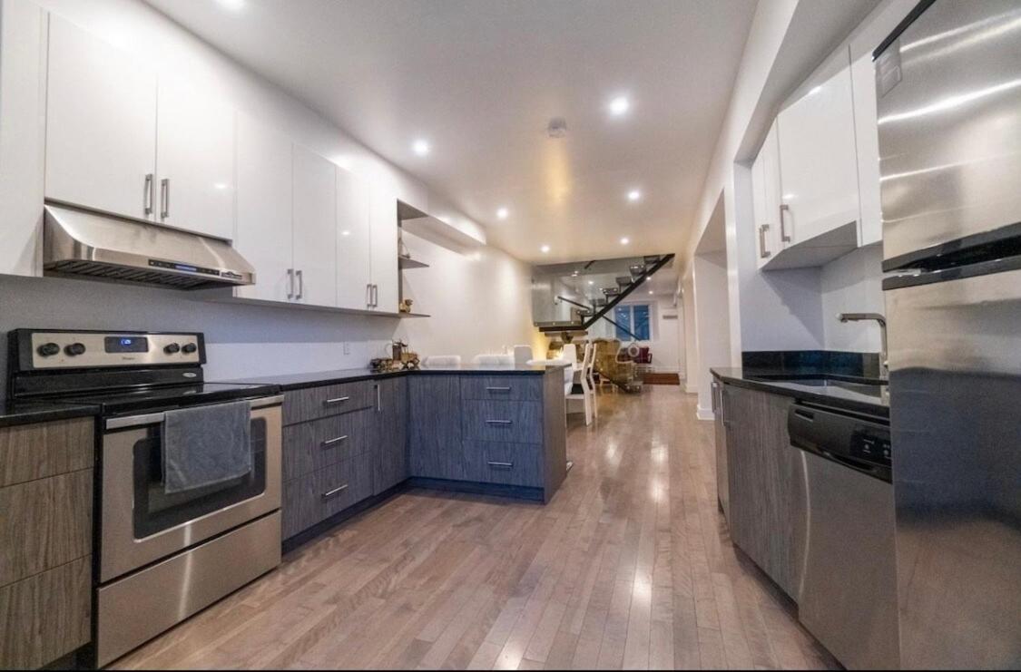2 Floor Old Mtl Waterfront Apartment Montreal