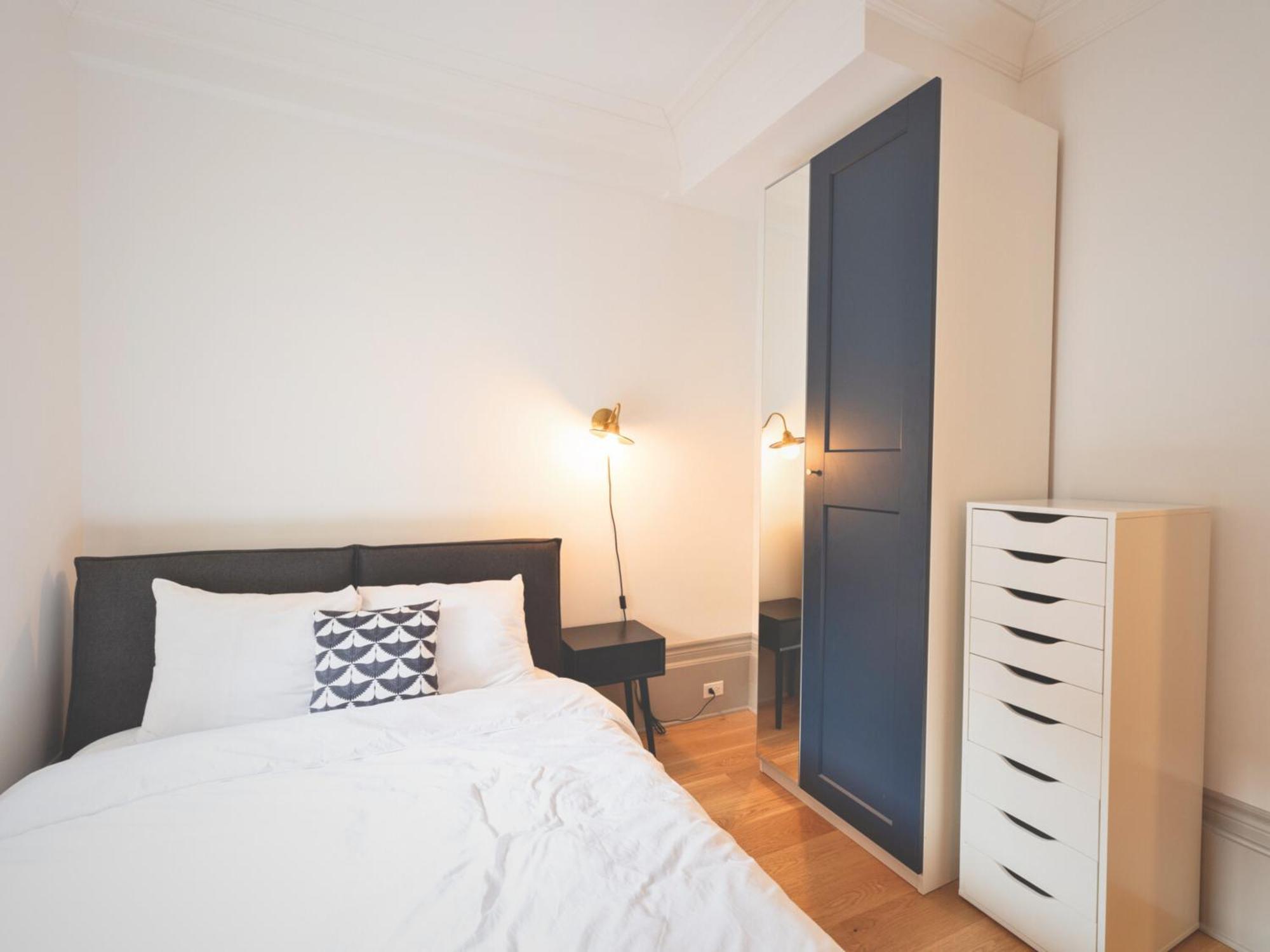 Ch-apartments, Downtown Apartment Montreal