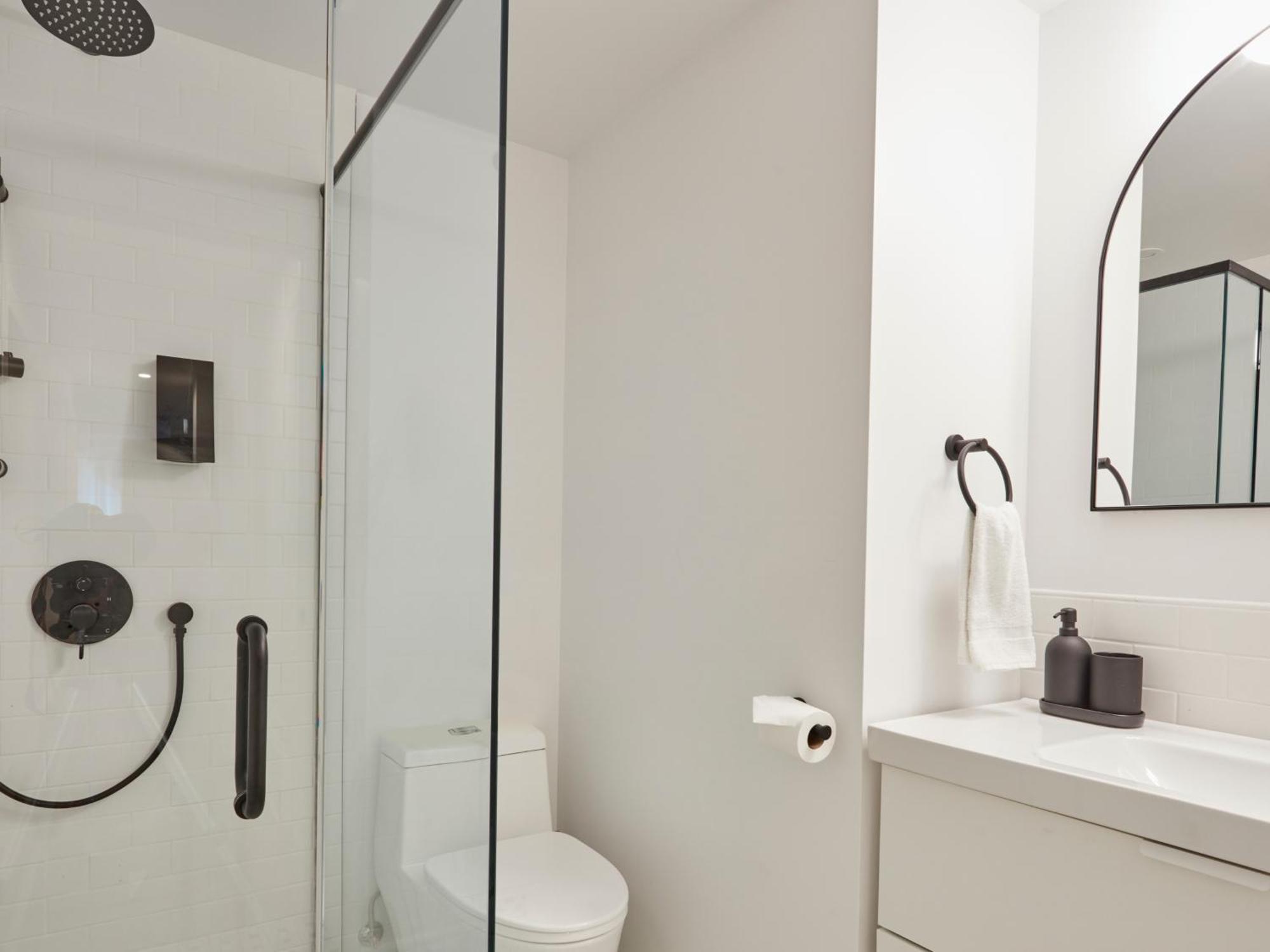 Ch-apartments, Downtown Apartment