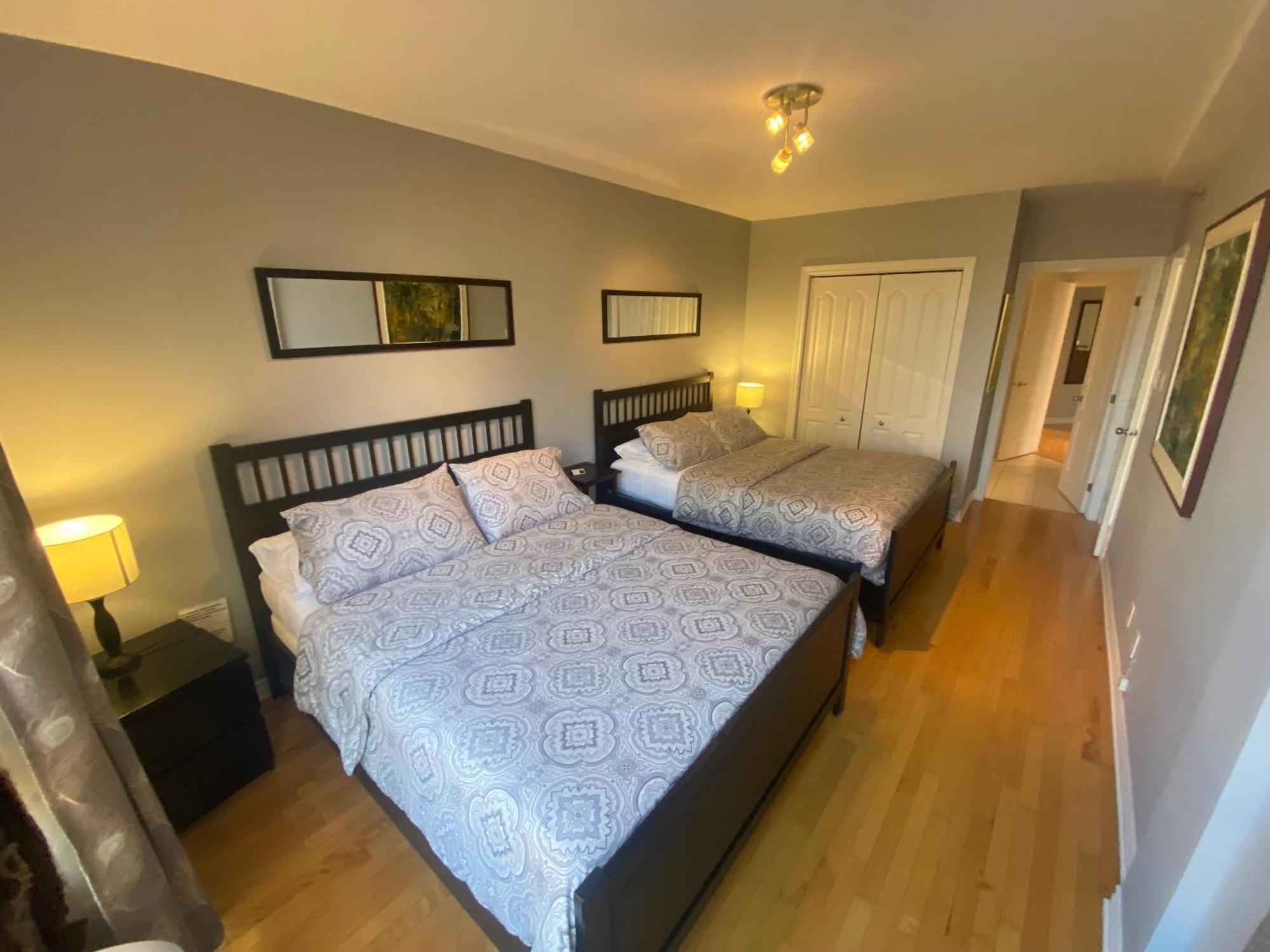 Aparthotelmontreal By Les Terrasses Saint Urbain 2225i2 Montreal