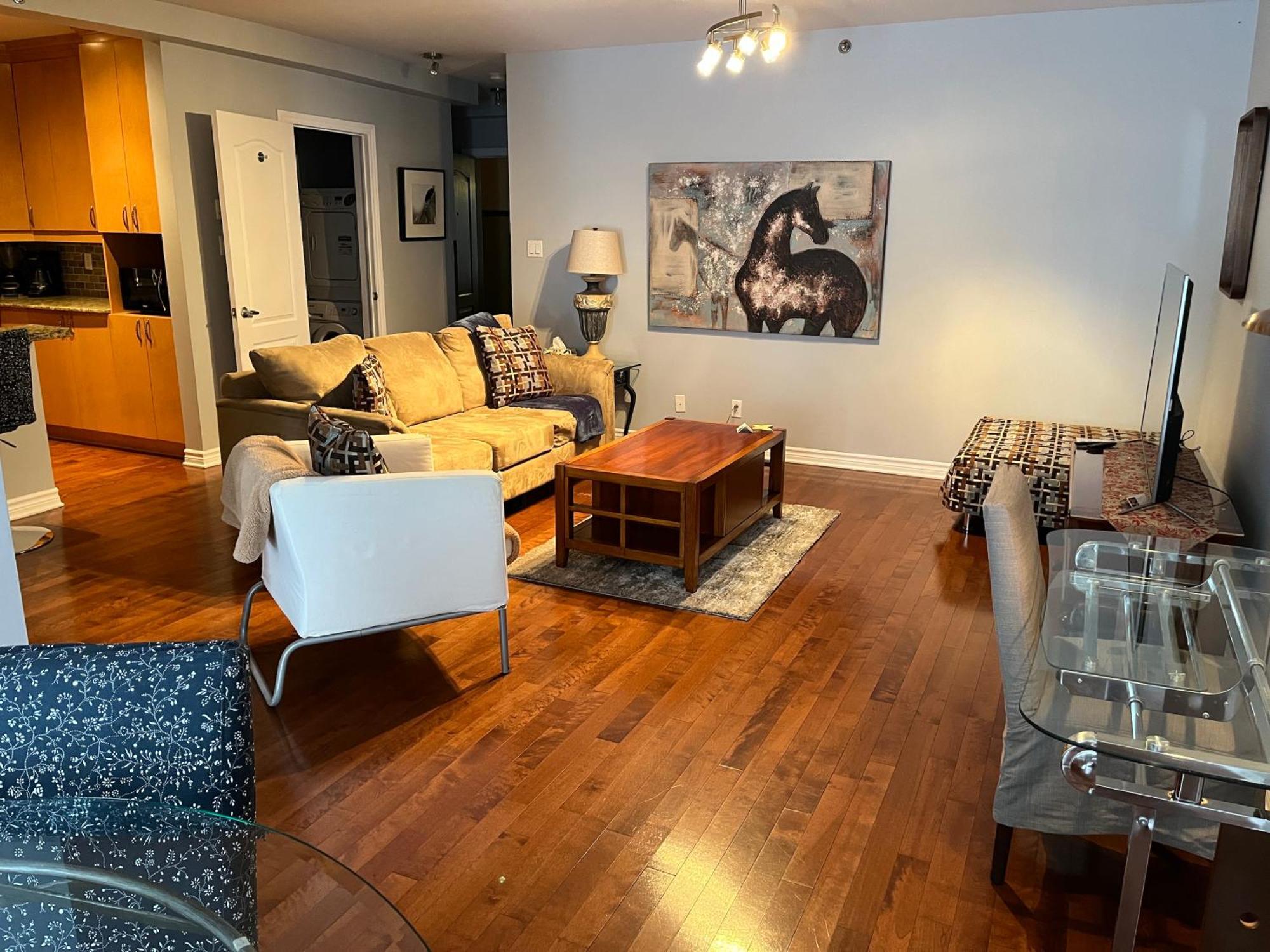 Aparthotelmontreal By Les Terrasses Saint Urbain 2225i2 Apartment 4*