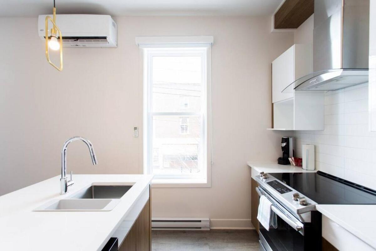 Fresh 1 Bdr In The Heart Of Mile End By Denstays