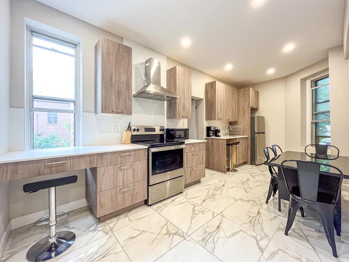 Delightful 4br - Mile End Apartment *