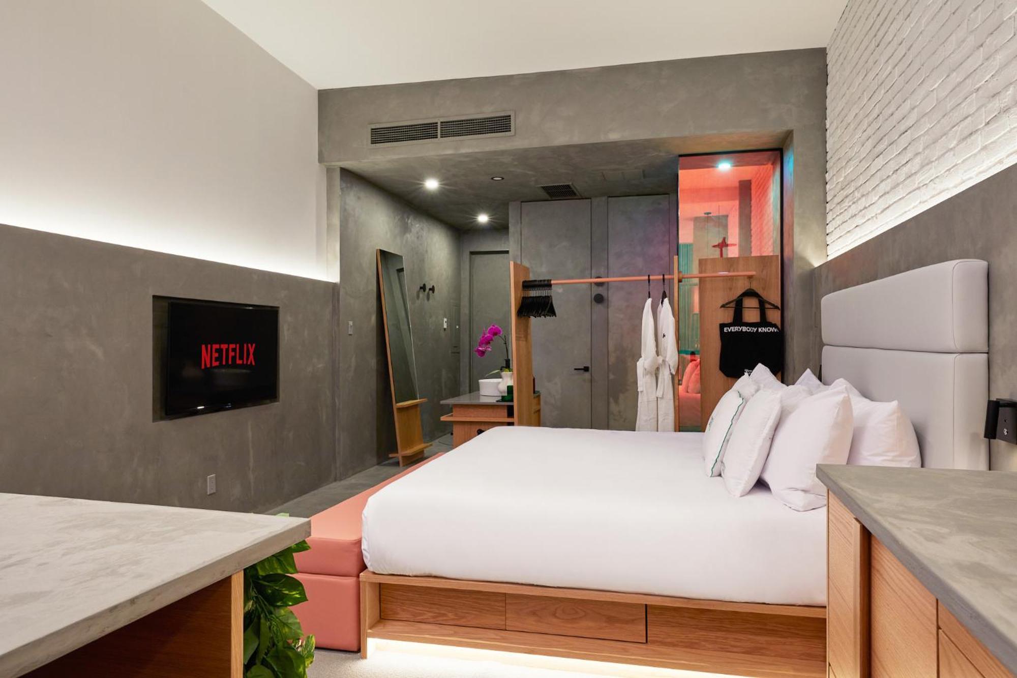 David Hotel
