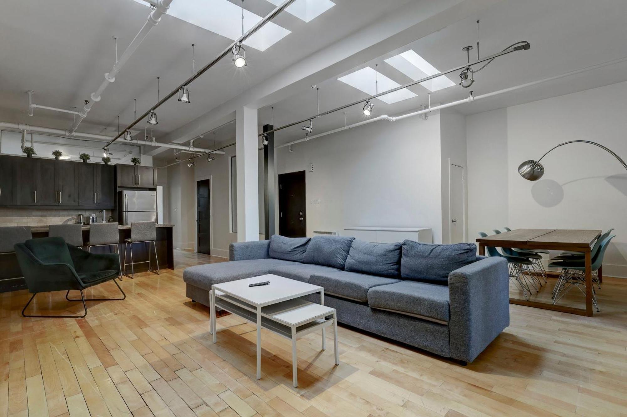 Apartment Spacious 4br1b Chic Retreat In The Plateau Zv7 *