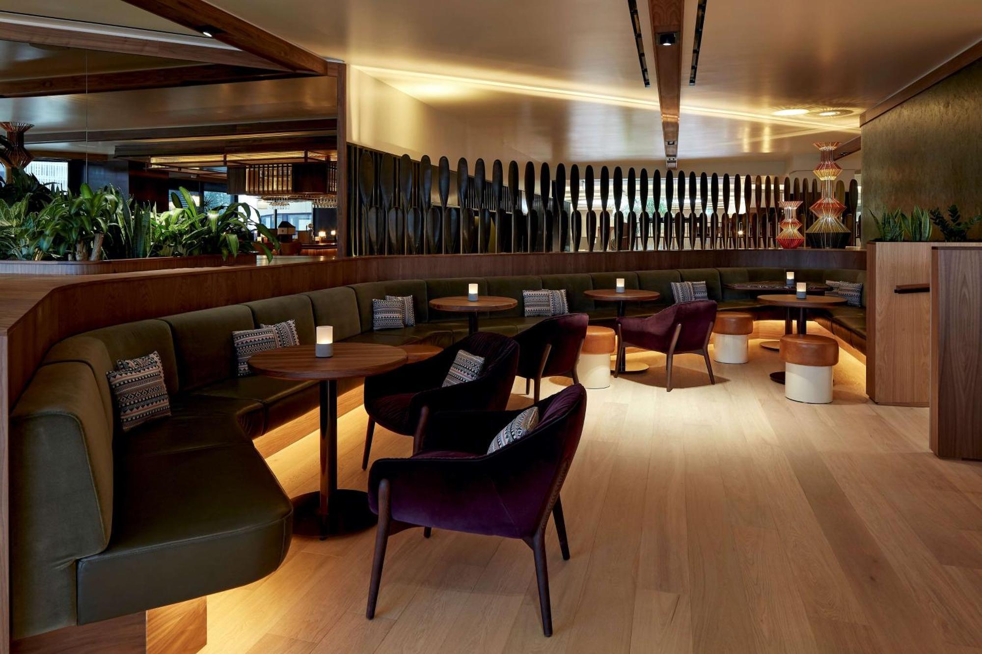 Doubletree By Hilton Hotel Montreal