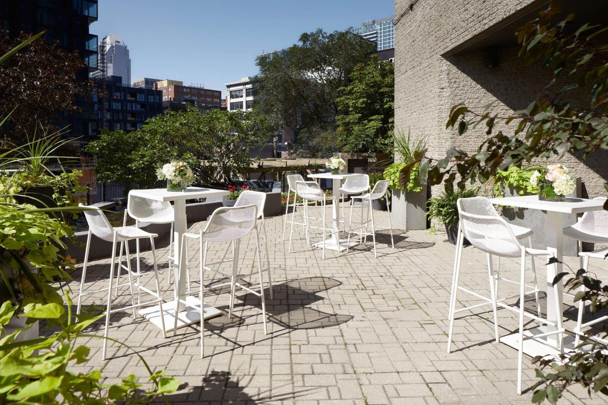 Hotel Doubletree By Hilton Montreal