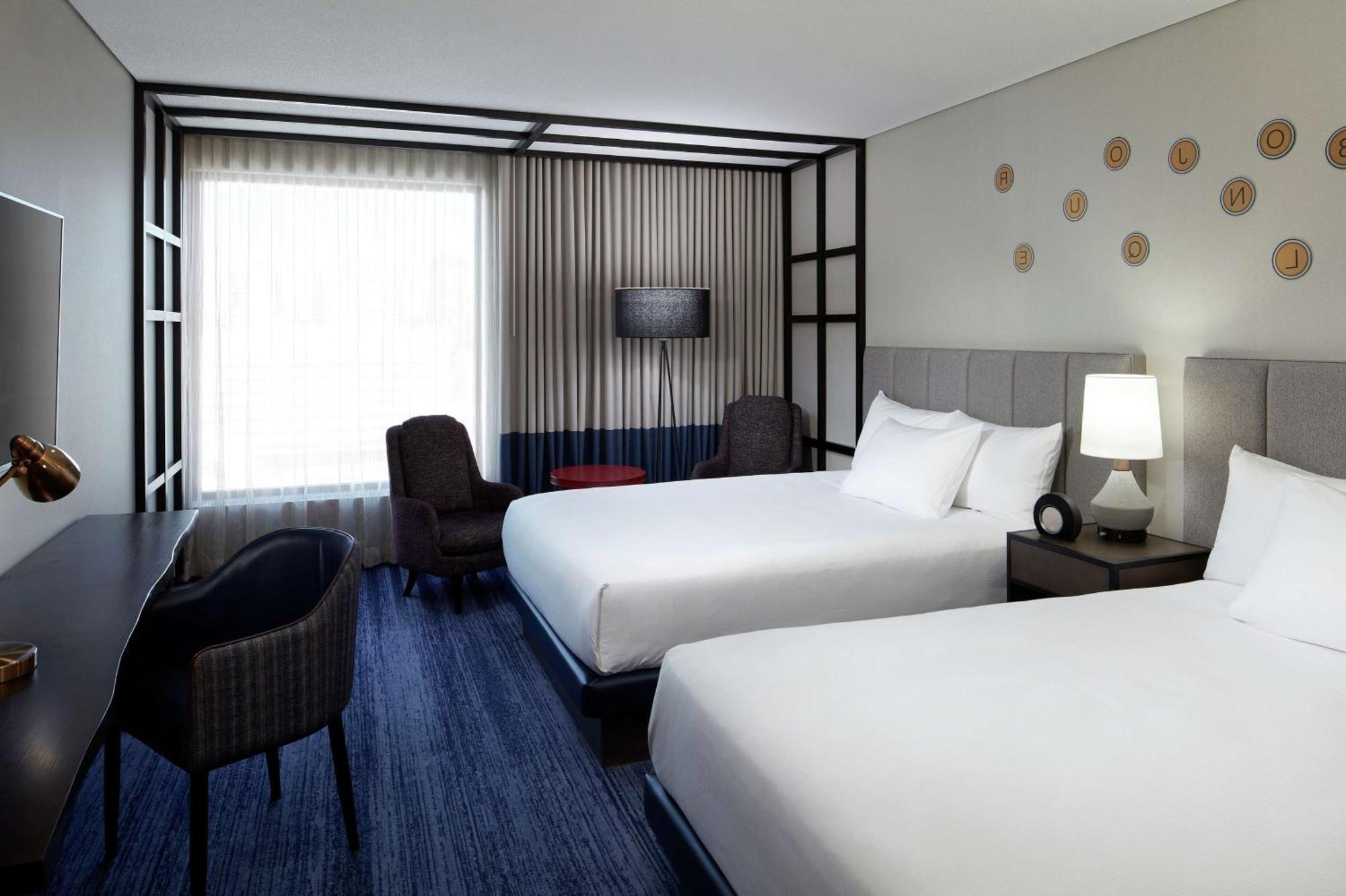 Doubletree By Hilton Montreal