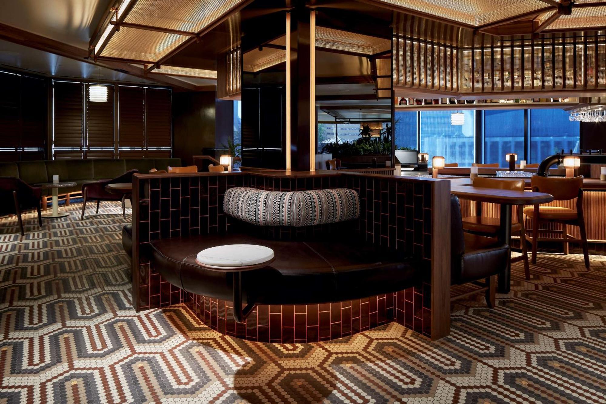 Doubletree By Hilton Hotel Montreal