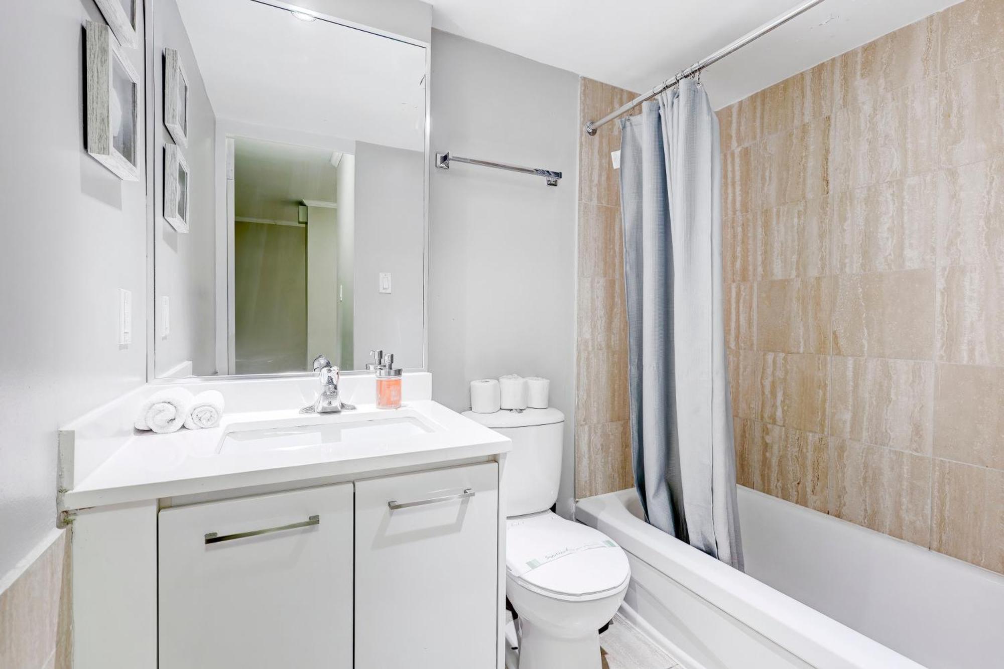 Great Unit In Downtown With Balcony And View Zm6 Apartment