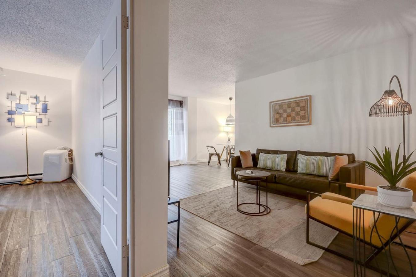 Apartment Cozy 1br On Rene-levesque Zn2 Montreal