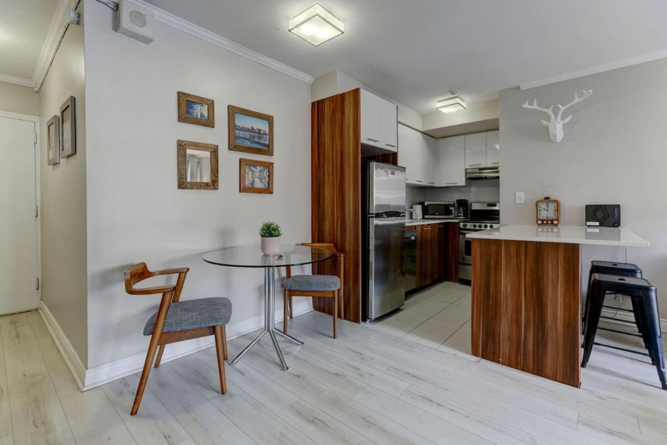 Apartment Cozy In Heart Of Downtown Zl8 Montreal