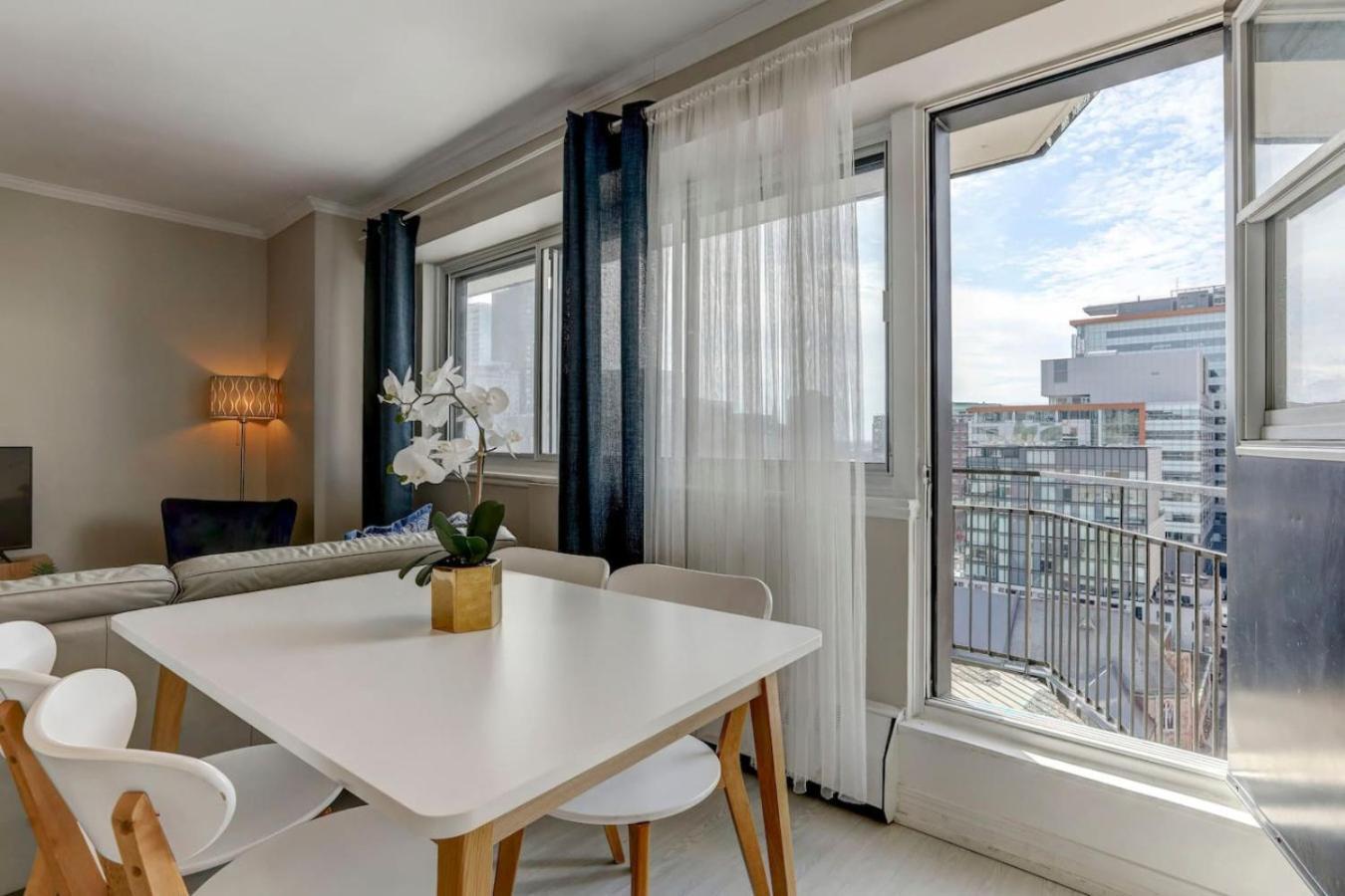 Amazing 1-bedroom In Mtl Downtown Zm4 Apartment Montreal
