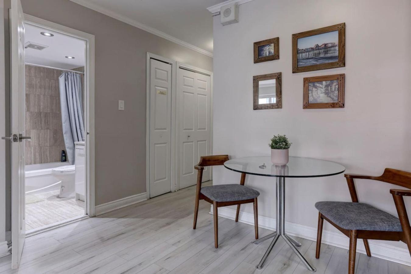 Apartment Cozy In Heart Of Downtown Zl8