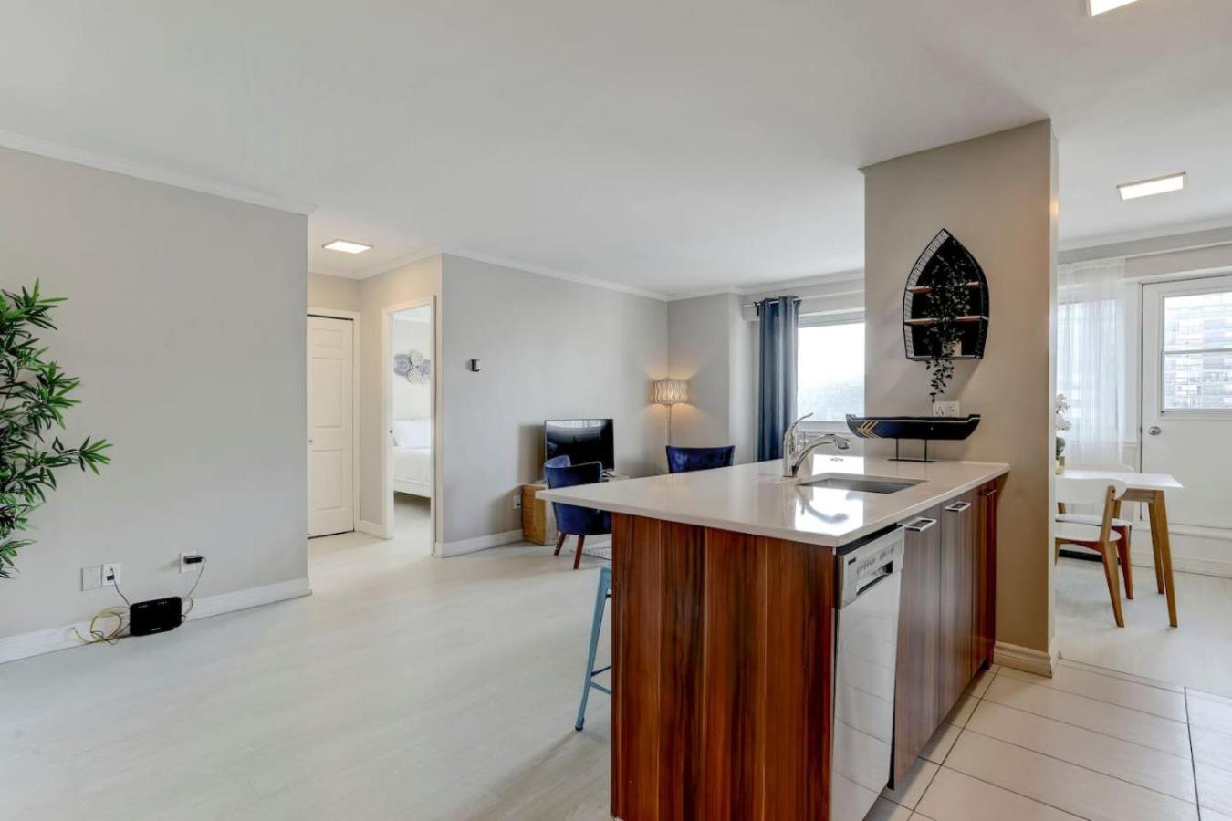 Apartment Amazing 1-bedroom In Mtl Downtown Zm4 *