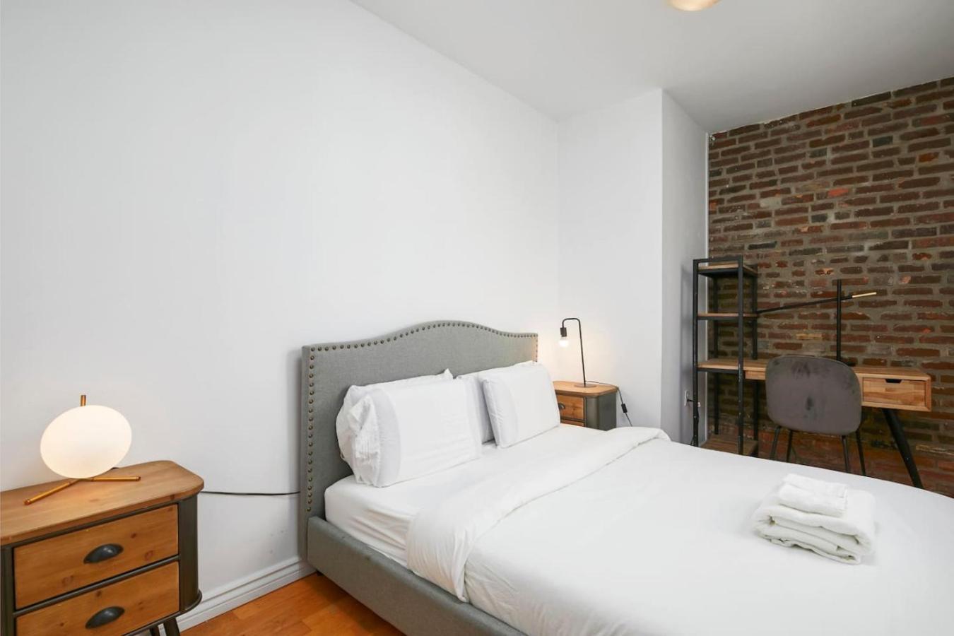 Prime Location Gorgeous 4br Downtown Mtl Zj2 Apartment
