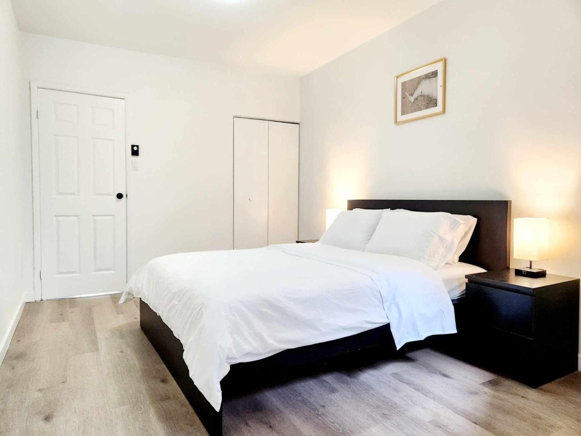 St-denis Apartment