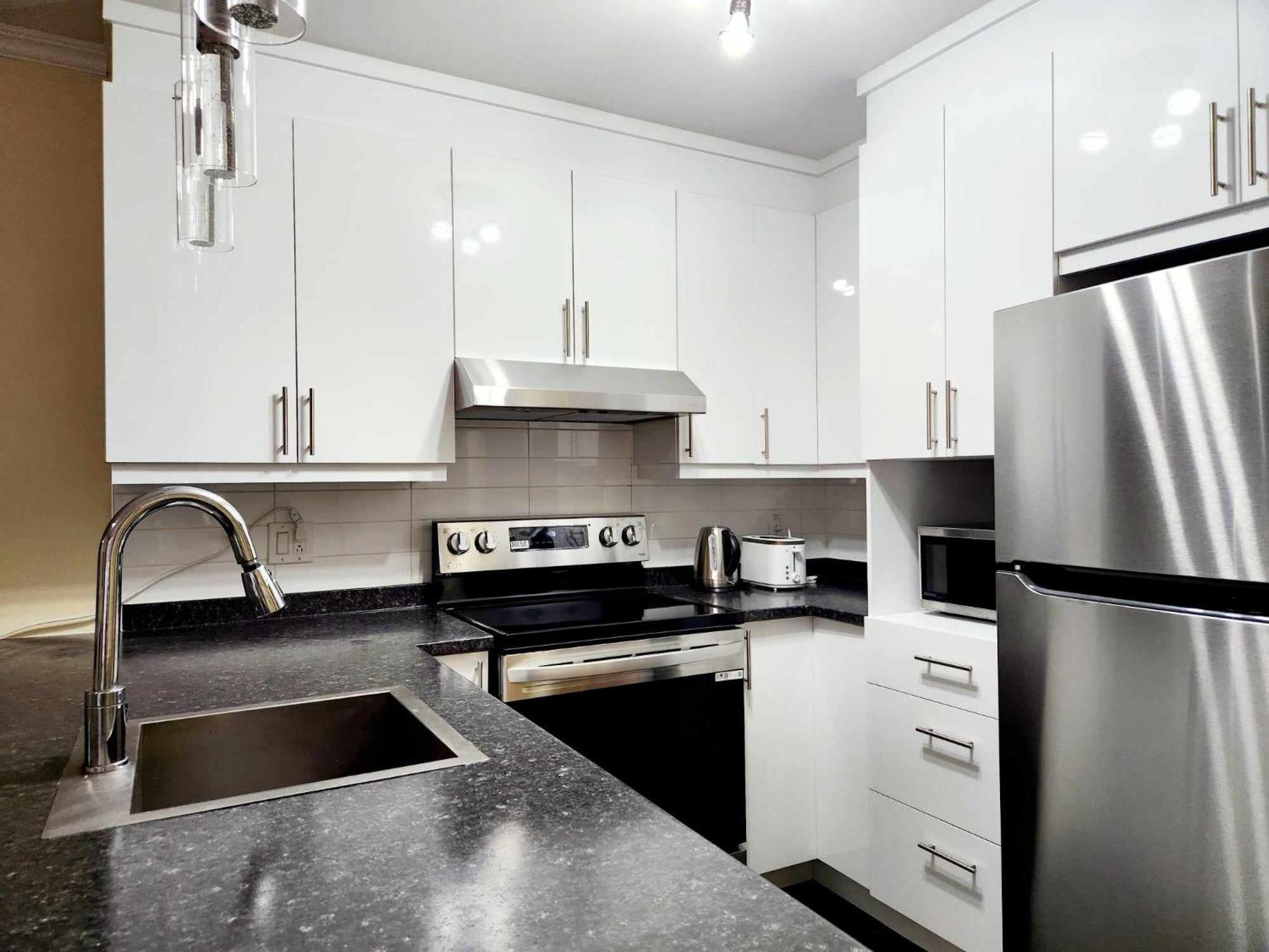 St-denis Apartment *