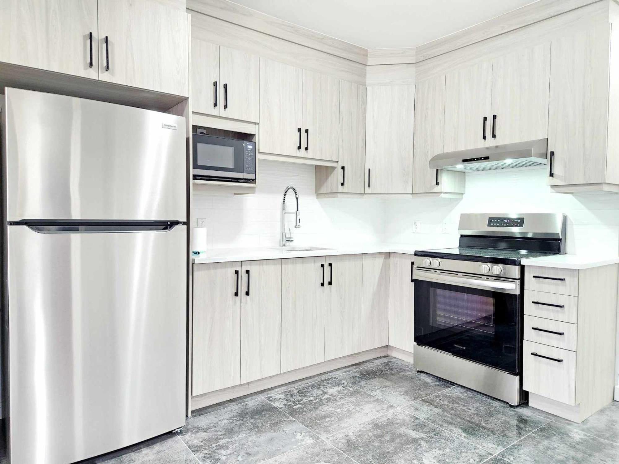 St-denis Apartment Montreal