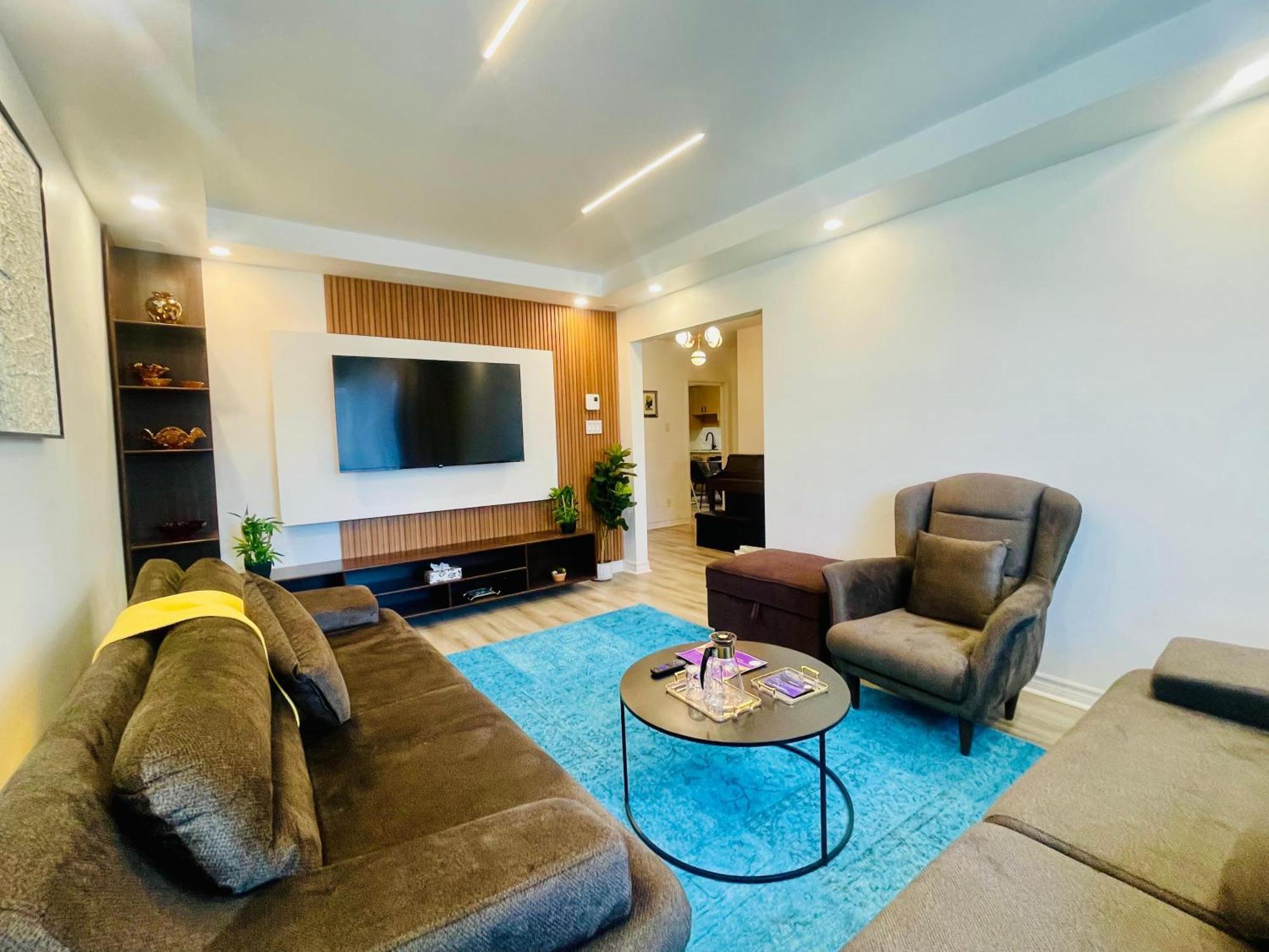 Apartment The Luxe Retreat