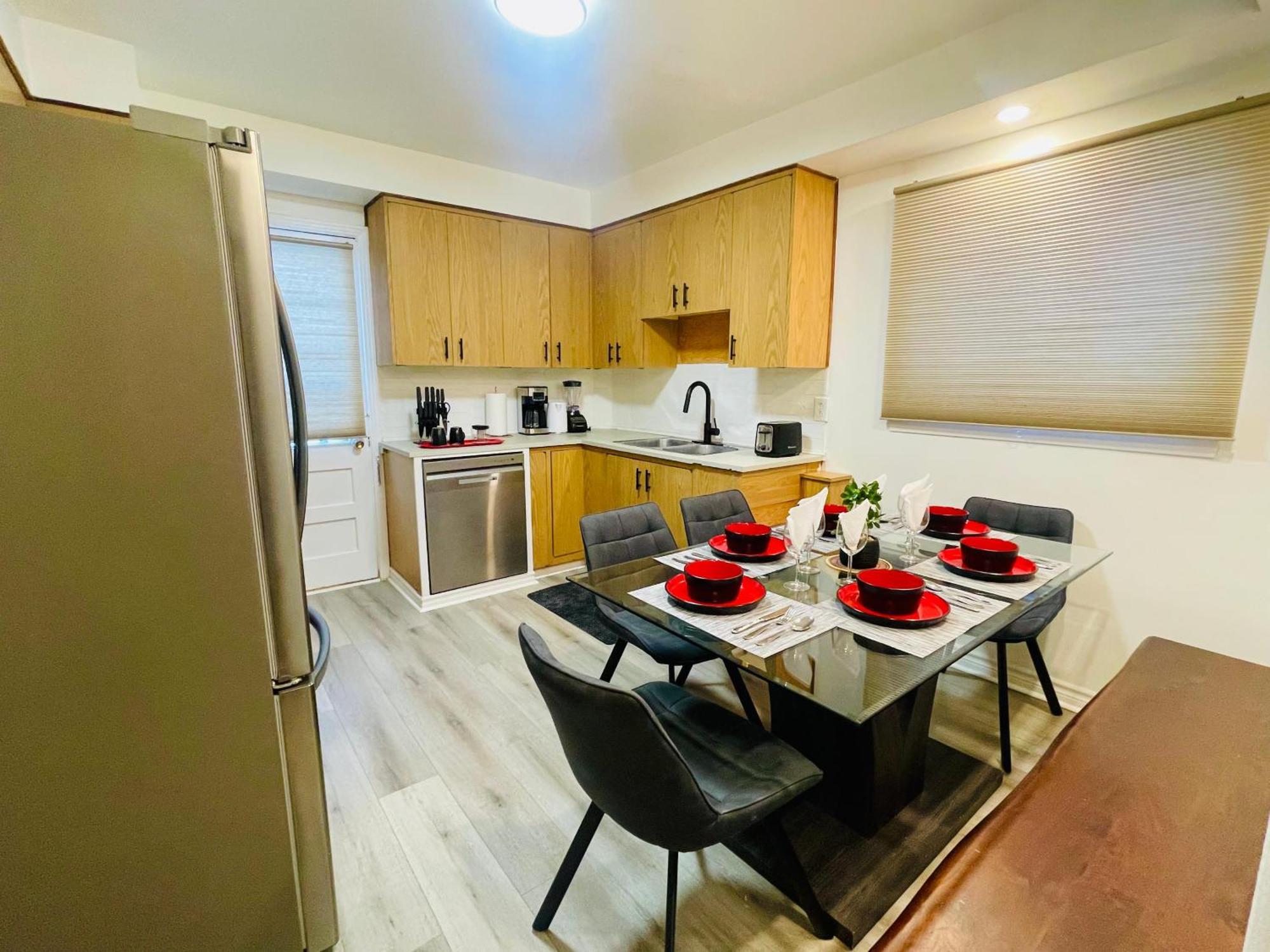 The Luxe Retreat * Montreal